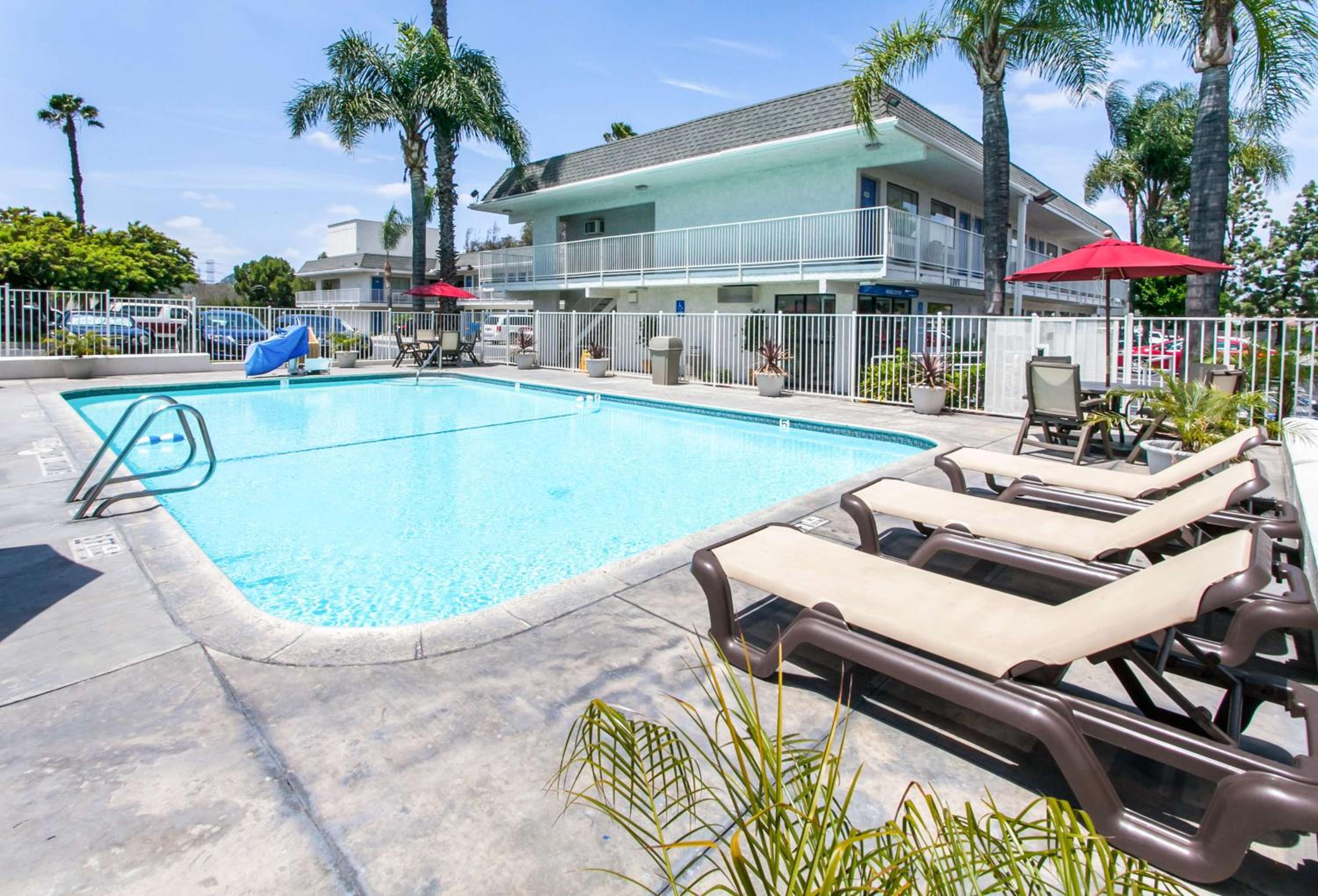 Rosemead Vacations - Motel 6-Rosemead, CA - Los Angeles - Property Image 40