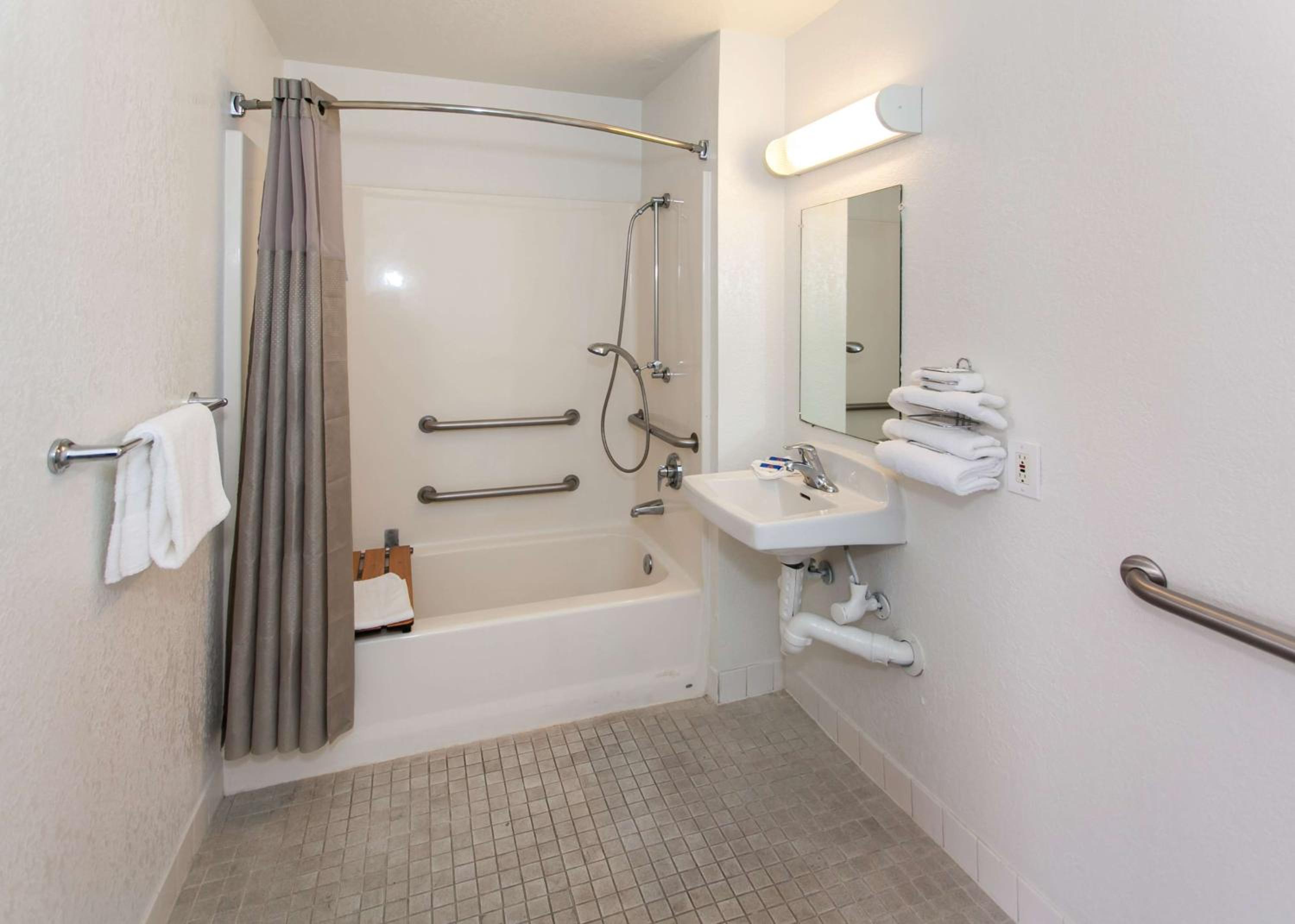 Rosemead Vacations - Motel 6-Rosemead, CA - Los Angeles - Property Image 55