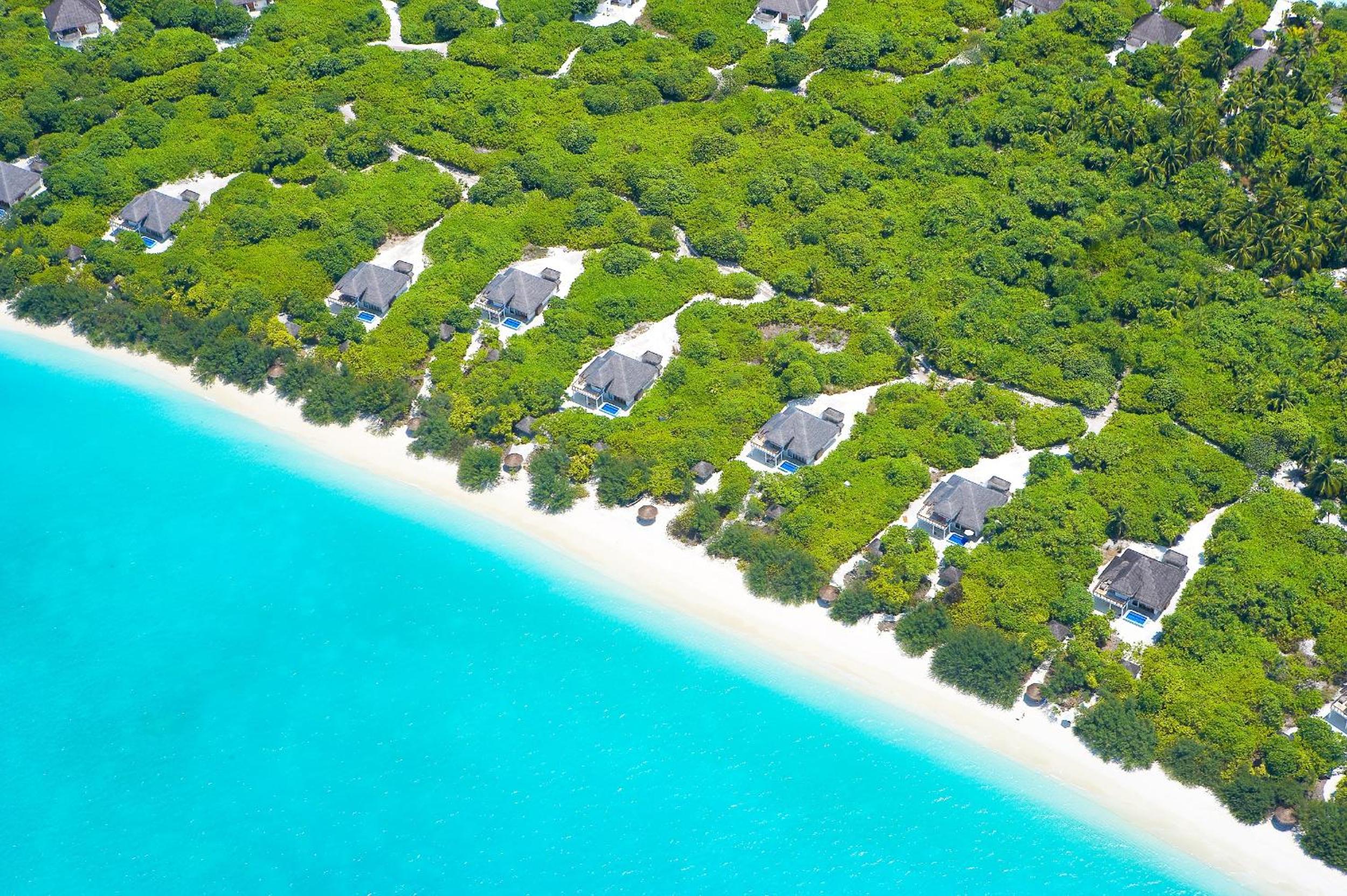 Hideaway Beach Resort & Spa photo 4