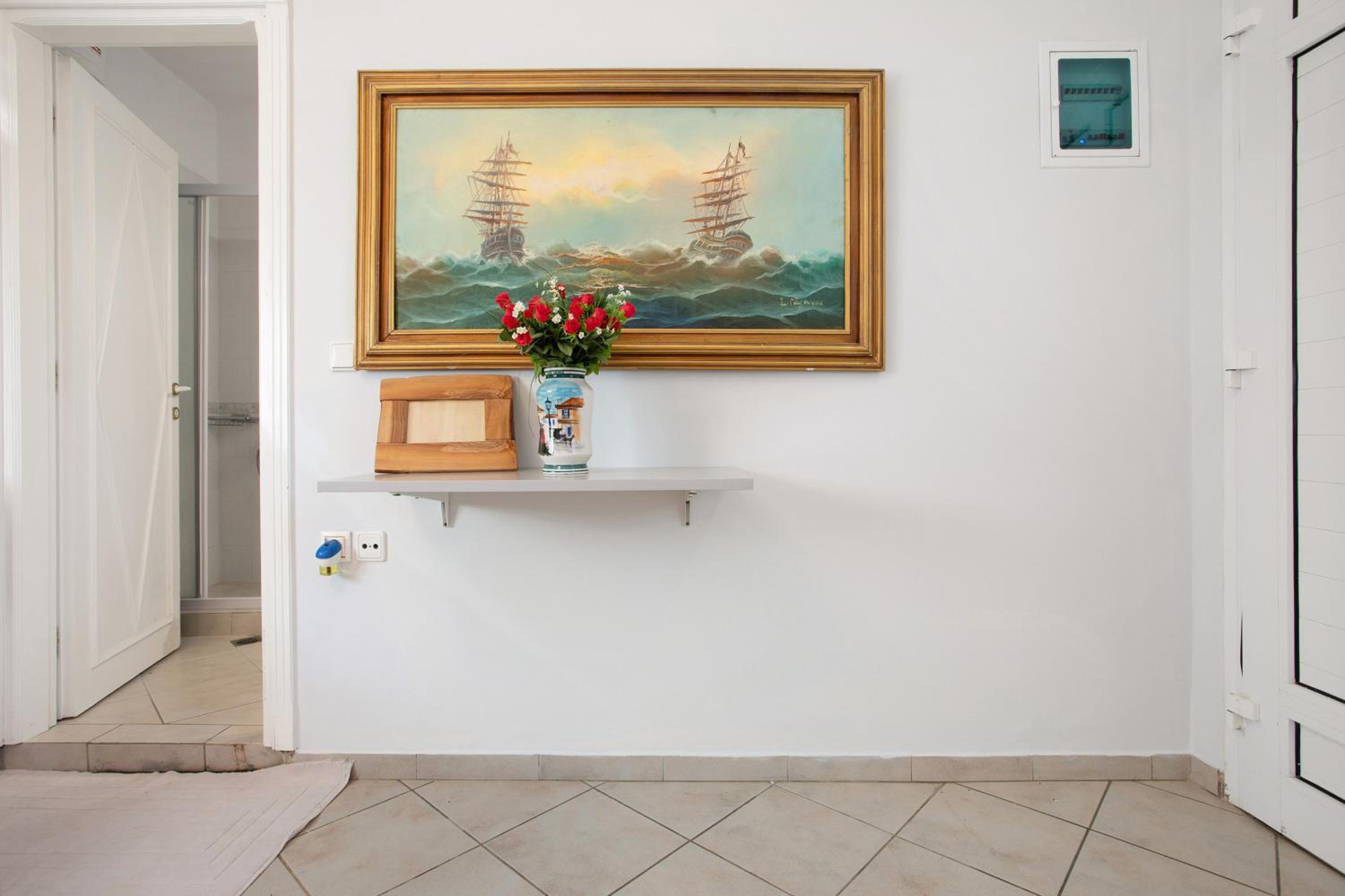 Olympia Holiday Home
