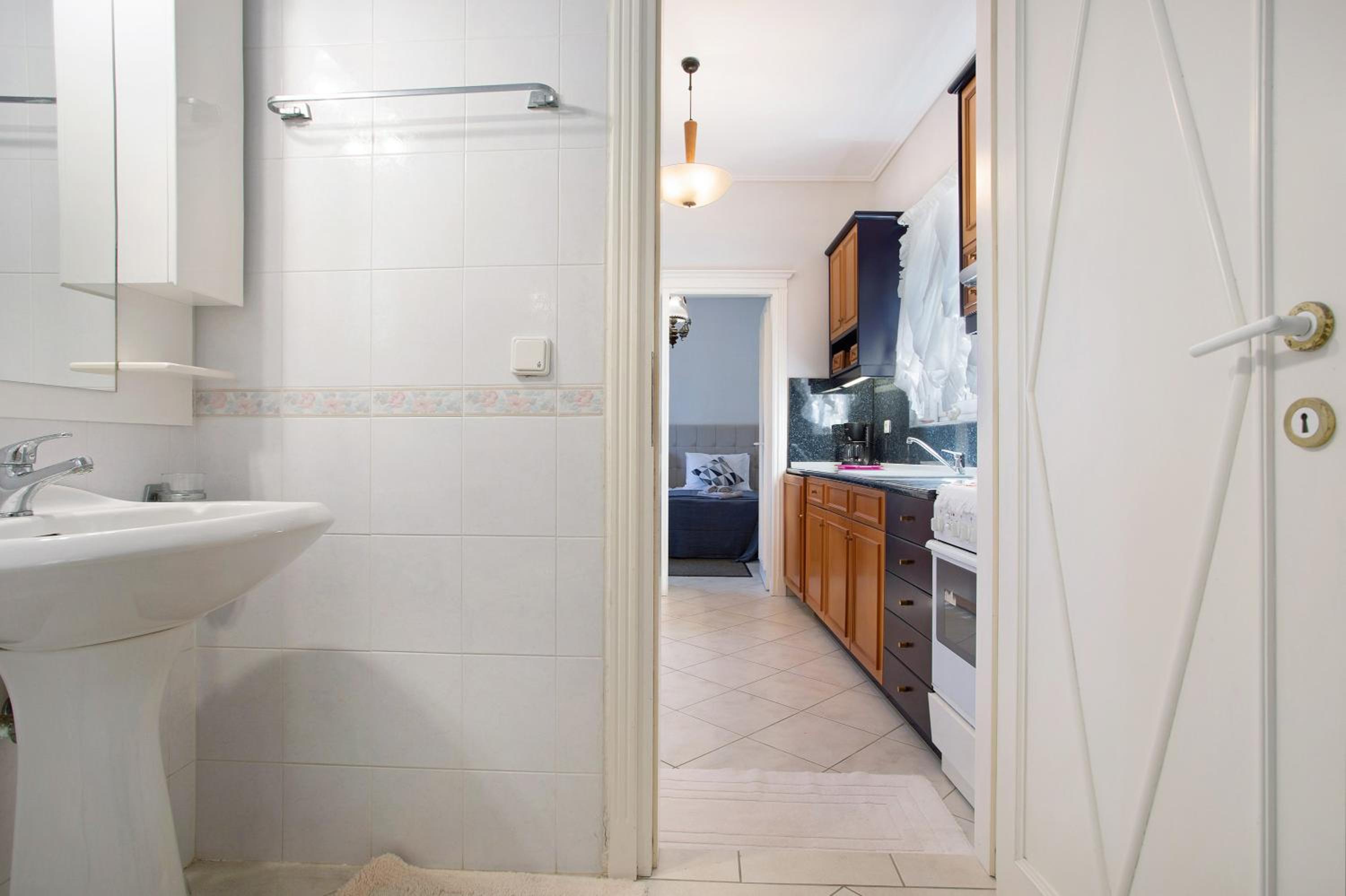 Olympia Holiday Home