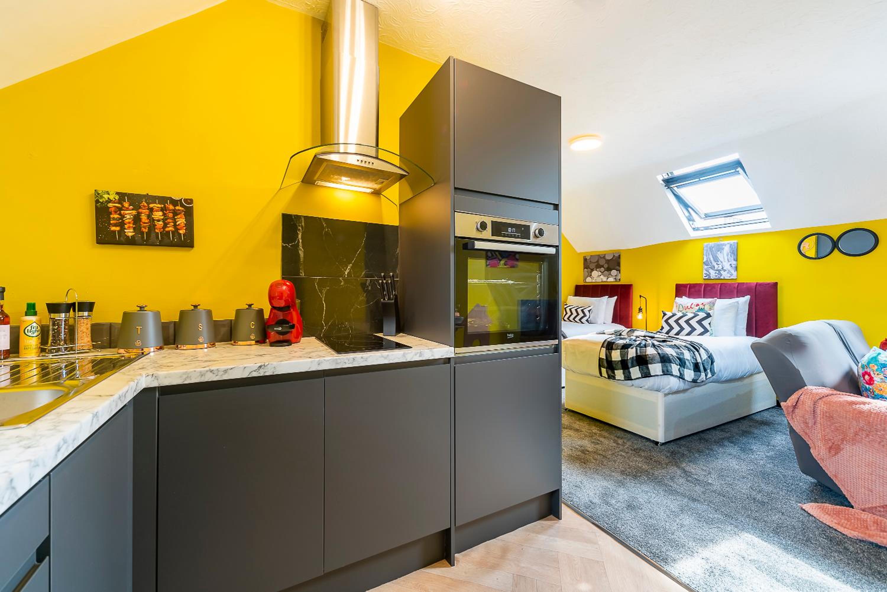 Jesouth Charming Superb Comfortable Pretty Studio Pad Wifi view 5