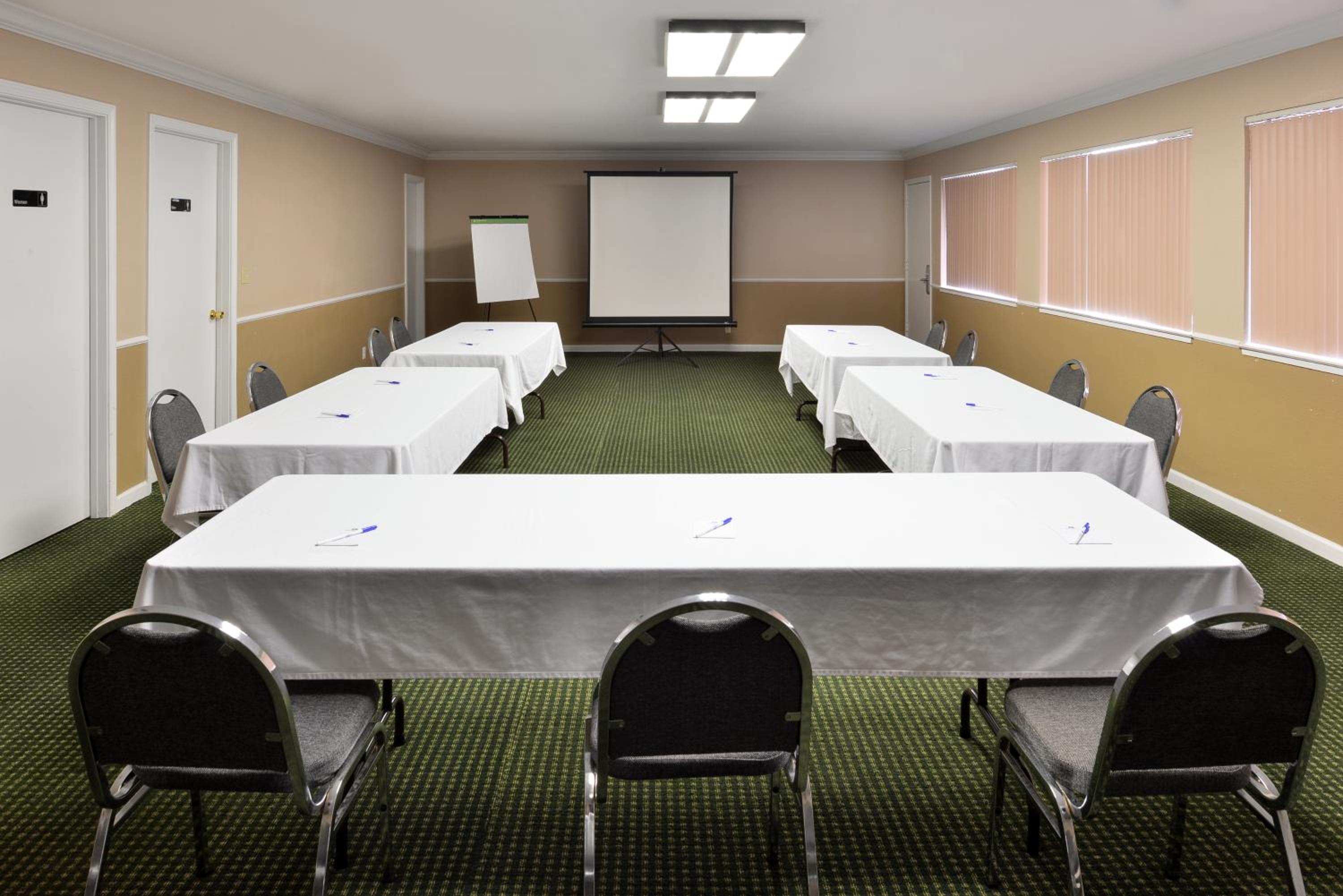 Vacaville Vacations - Americas Best Value Inn Vacaville - Property Image 12
