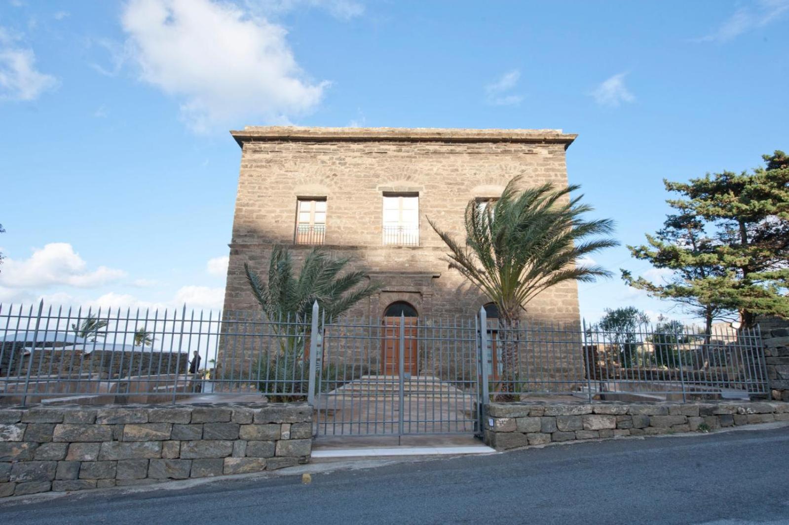 Resort Acropoli