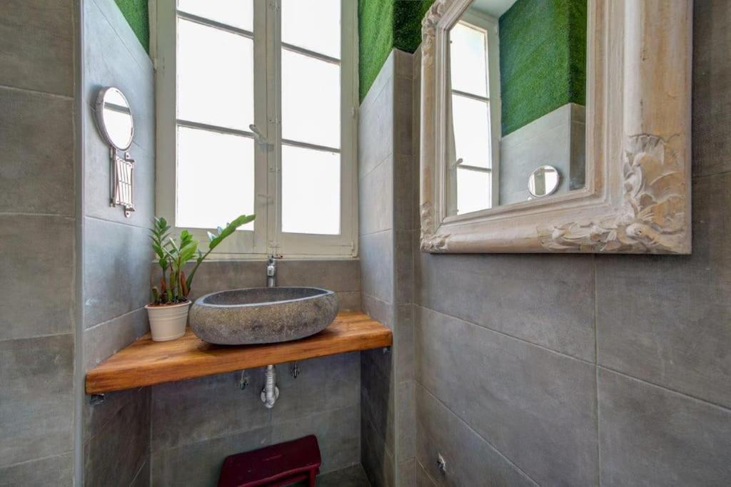 Townhouse With Private Terrace - Walk to Valletta view 2