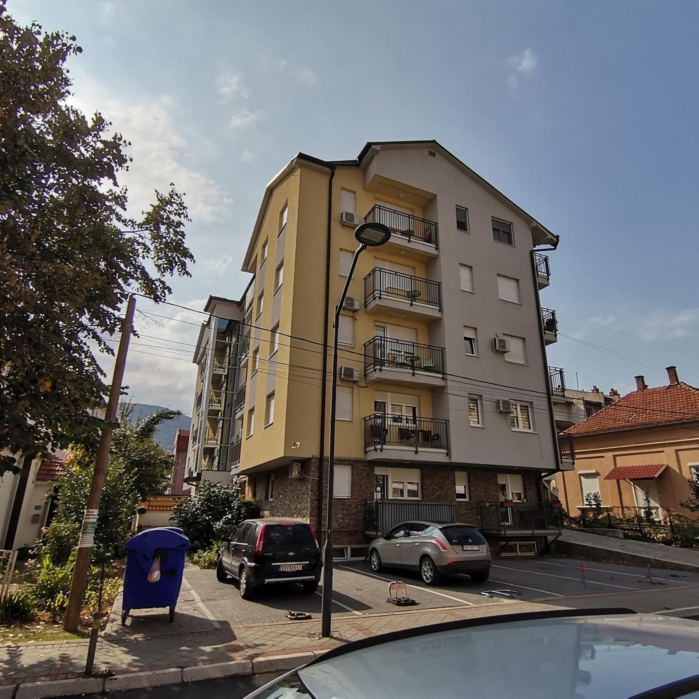 Apartman Lea & parking u garaži view 4