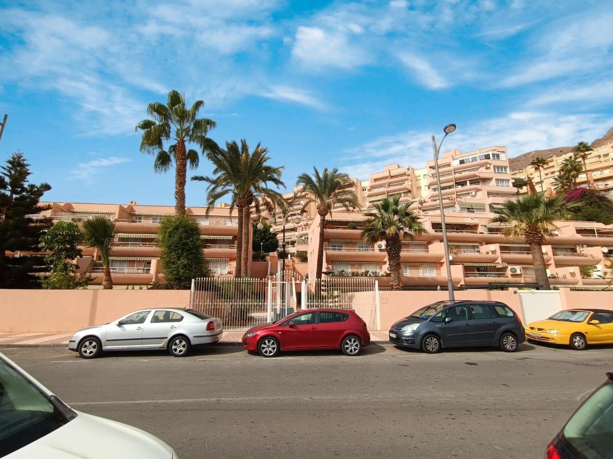 Expoholidays- Primera línea con parking incluido
