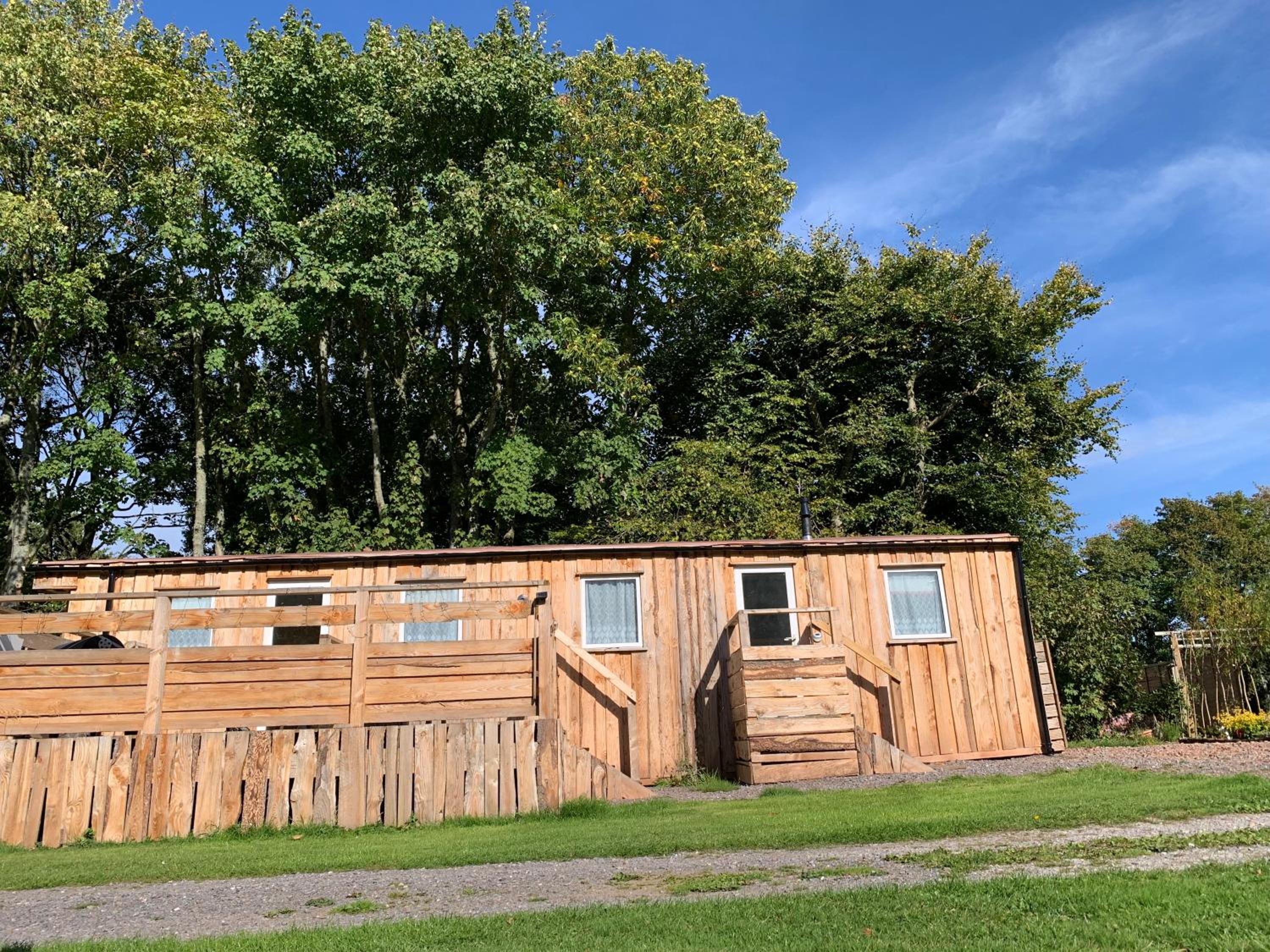 Postwood Gardens Country Cabins
