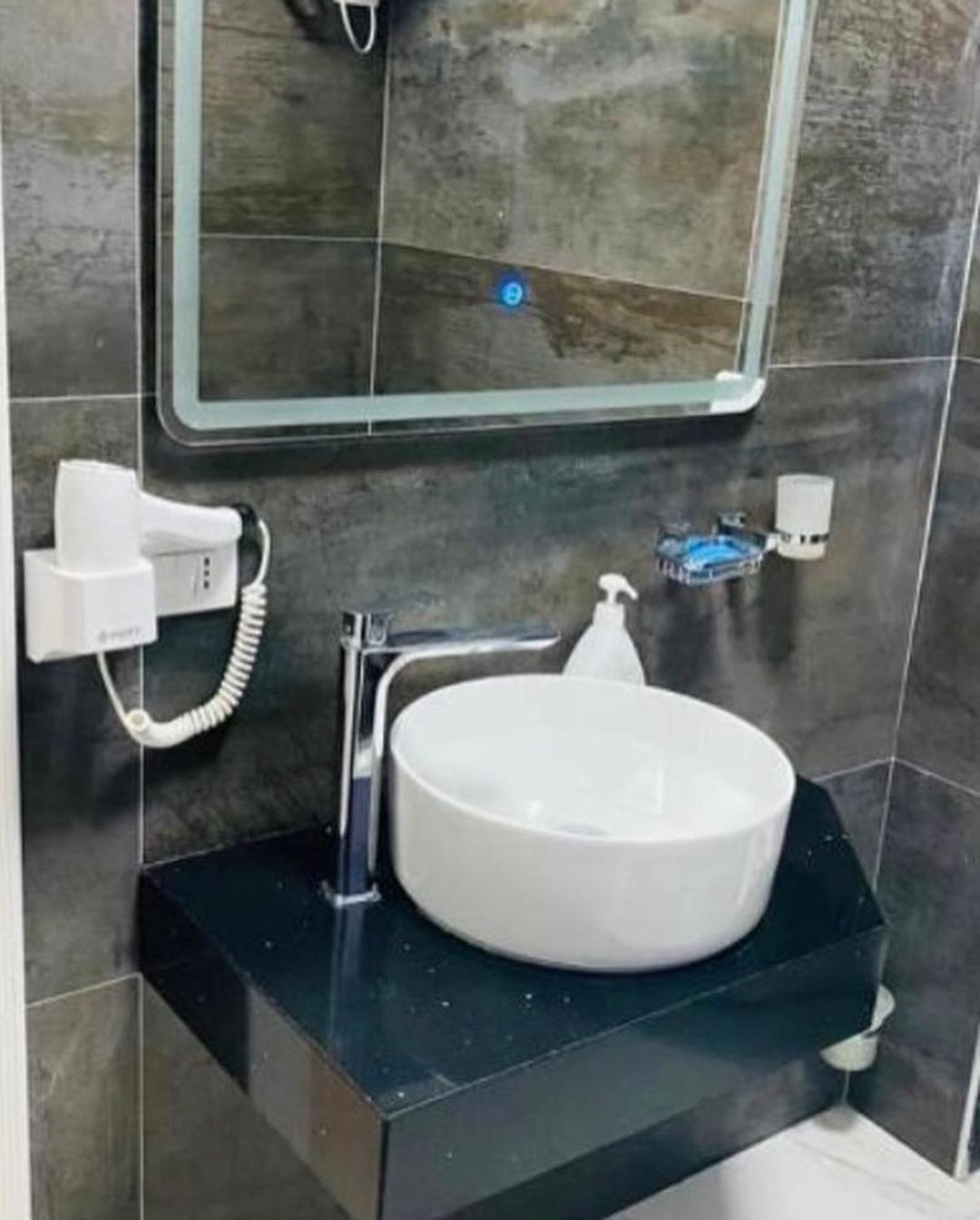 Nova Apartaments Qerret ZL