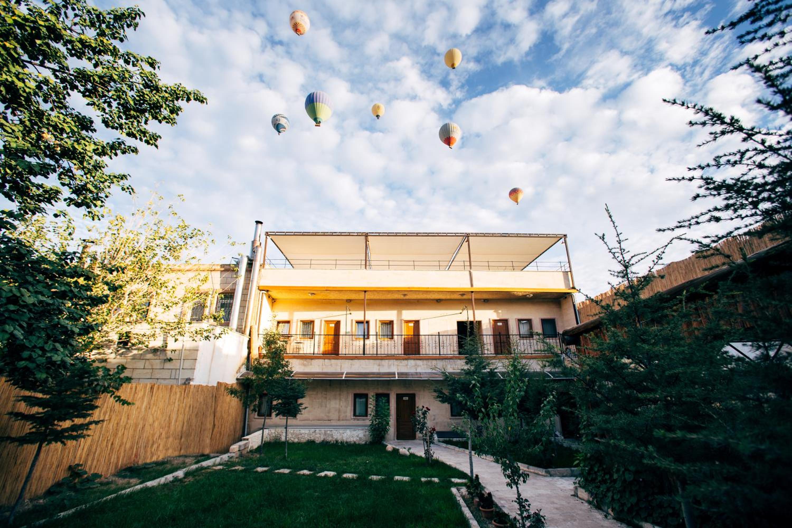 Azalea Terrace - Image 48