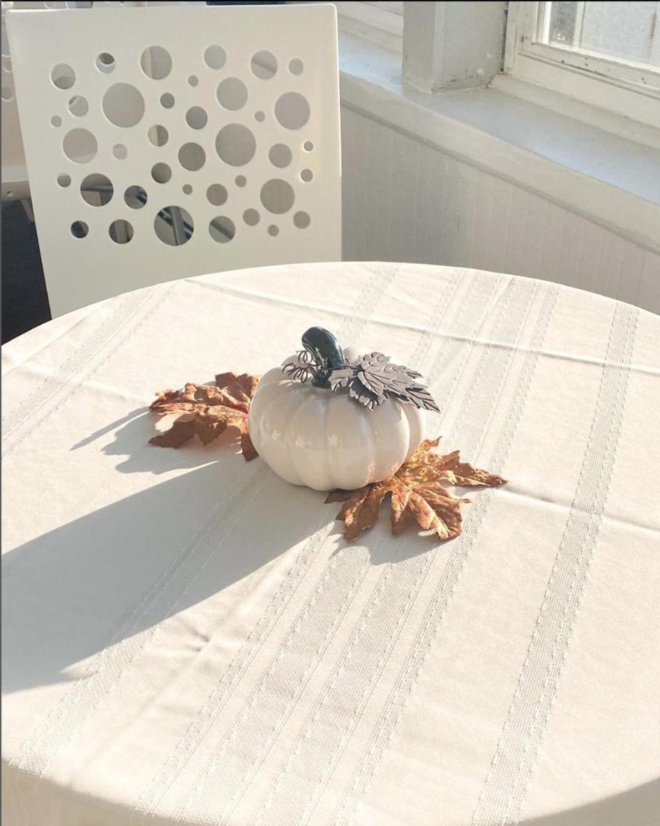 By The Sea Guests Bed & Breakfast and Suites