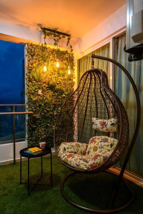 2R1B/Seaview Tropical /1~8Pax/Gurney Mansion One photo 2