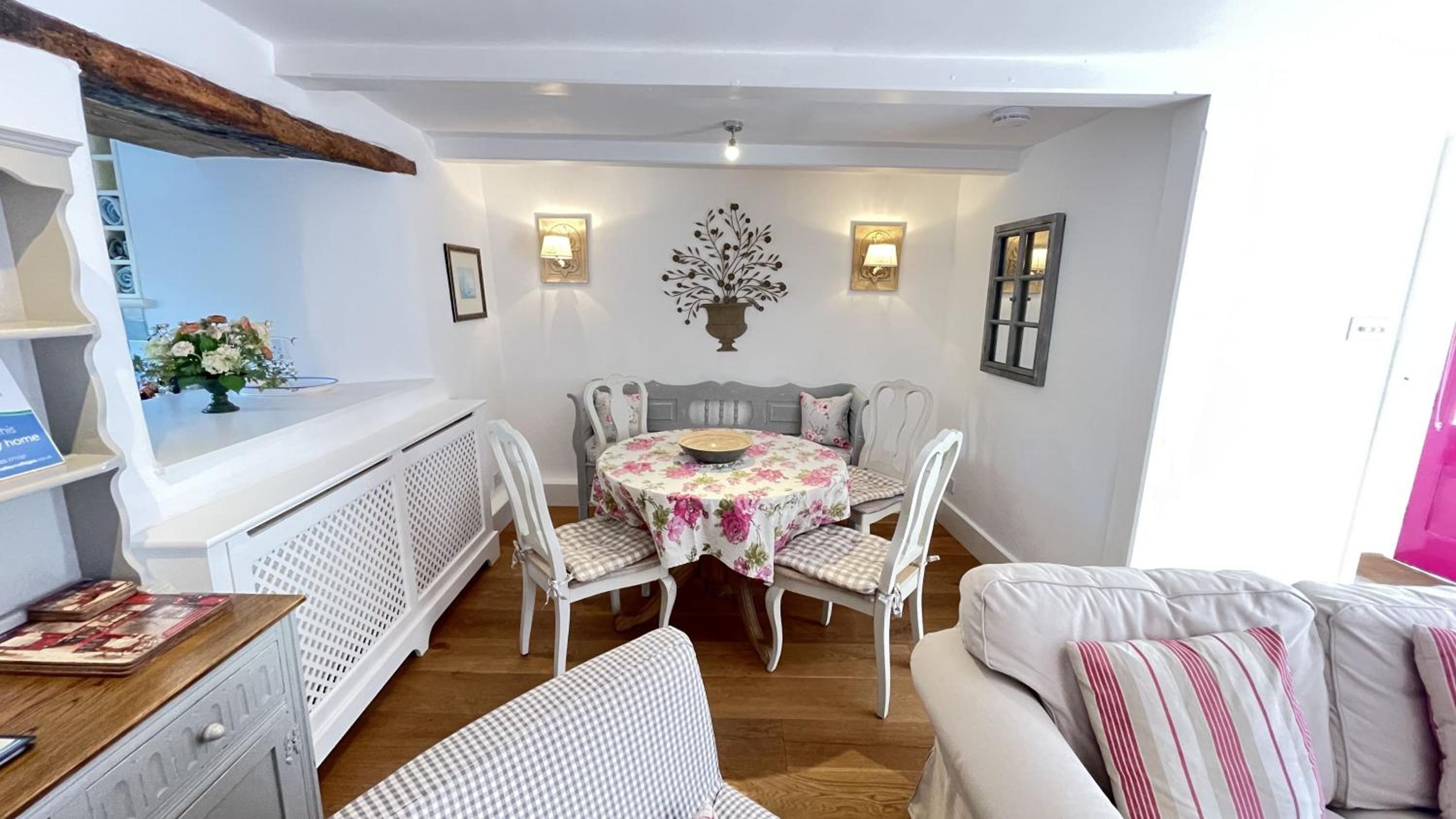 The Nook - Charming cottage, modern living with original features, perfect private garden view 4