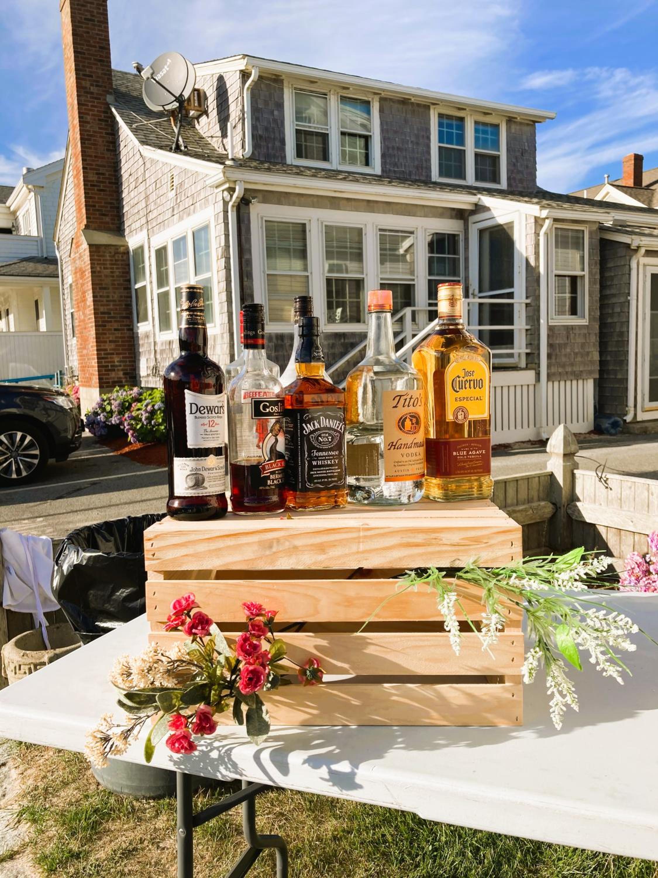 By The Sea Guests Bed & Breakfast and Suites
