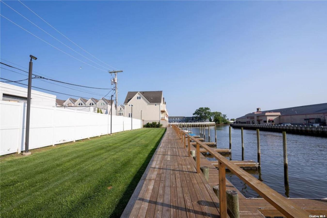 Yachtsman Cove Water Front 3 Bedrooms House Features 3 Levels Living Space in Freeport NY view 3