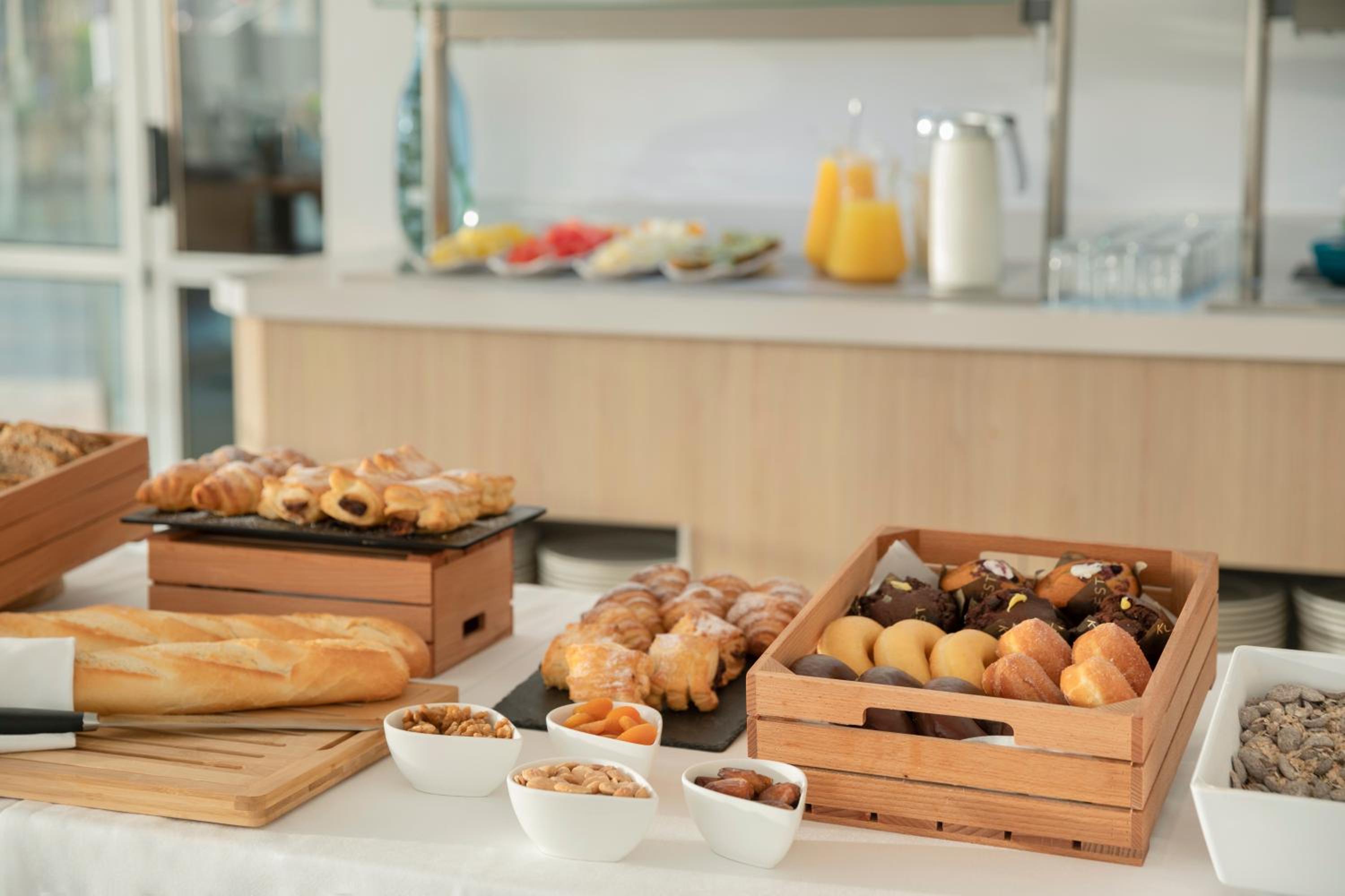 Porto Drach Aparthotel & Suites