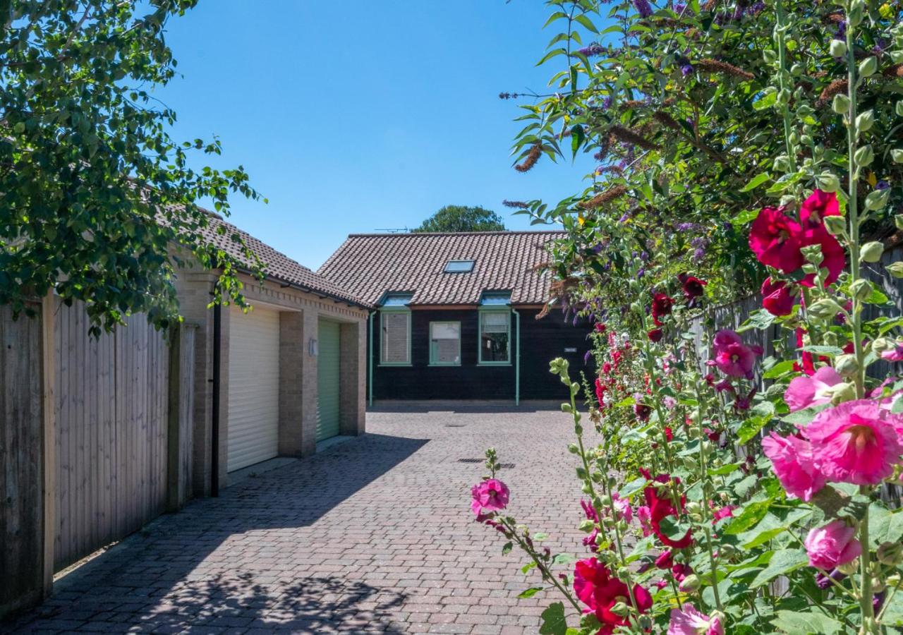 2 Bed in Holt oc-2274 view 2