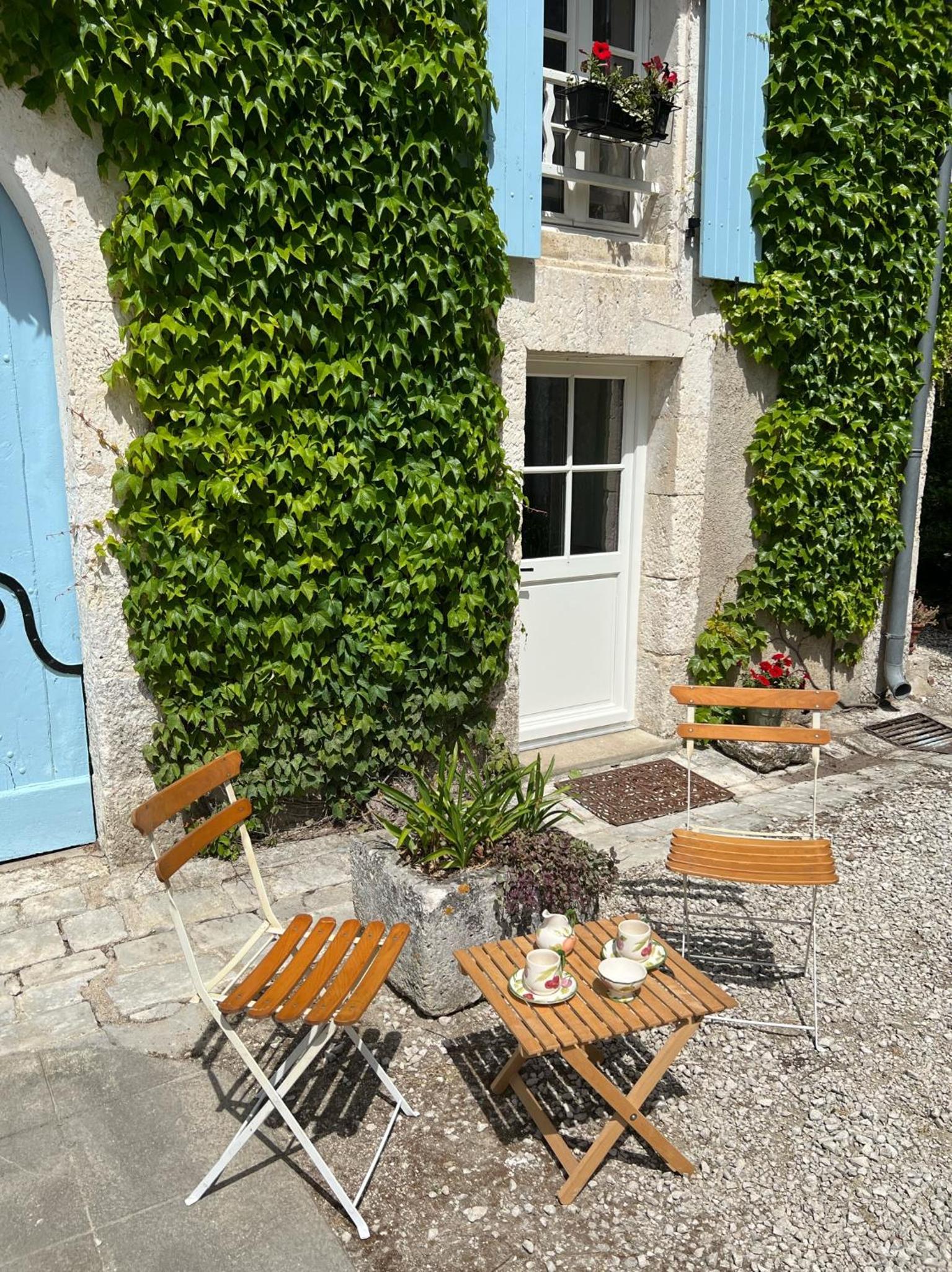 Le logis de Lasteyrie view 5