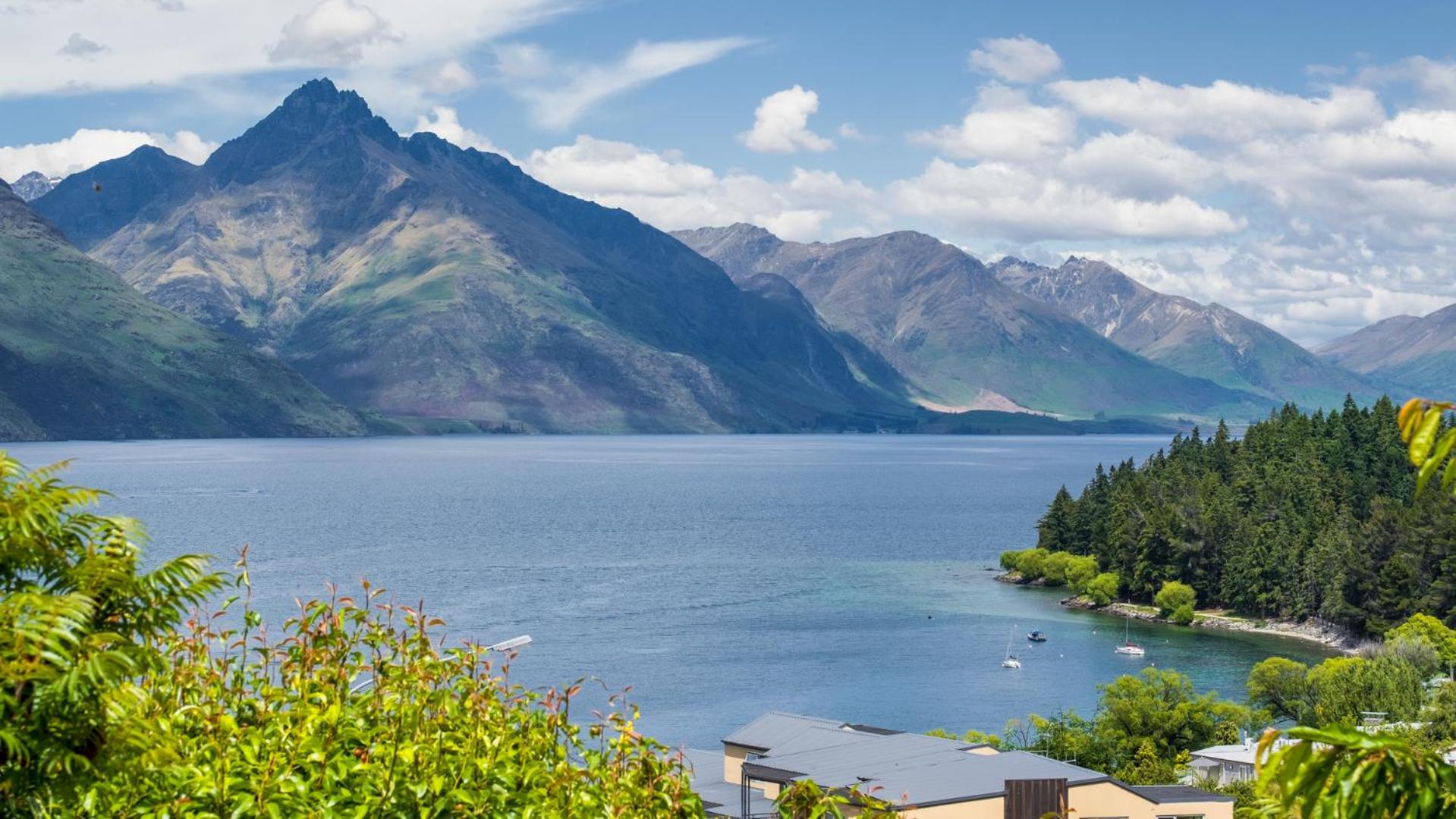 Panorama Views Majestic Mountain Vistas view 3