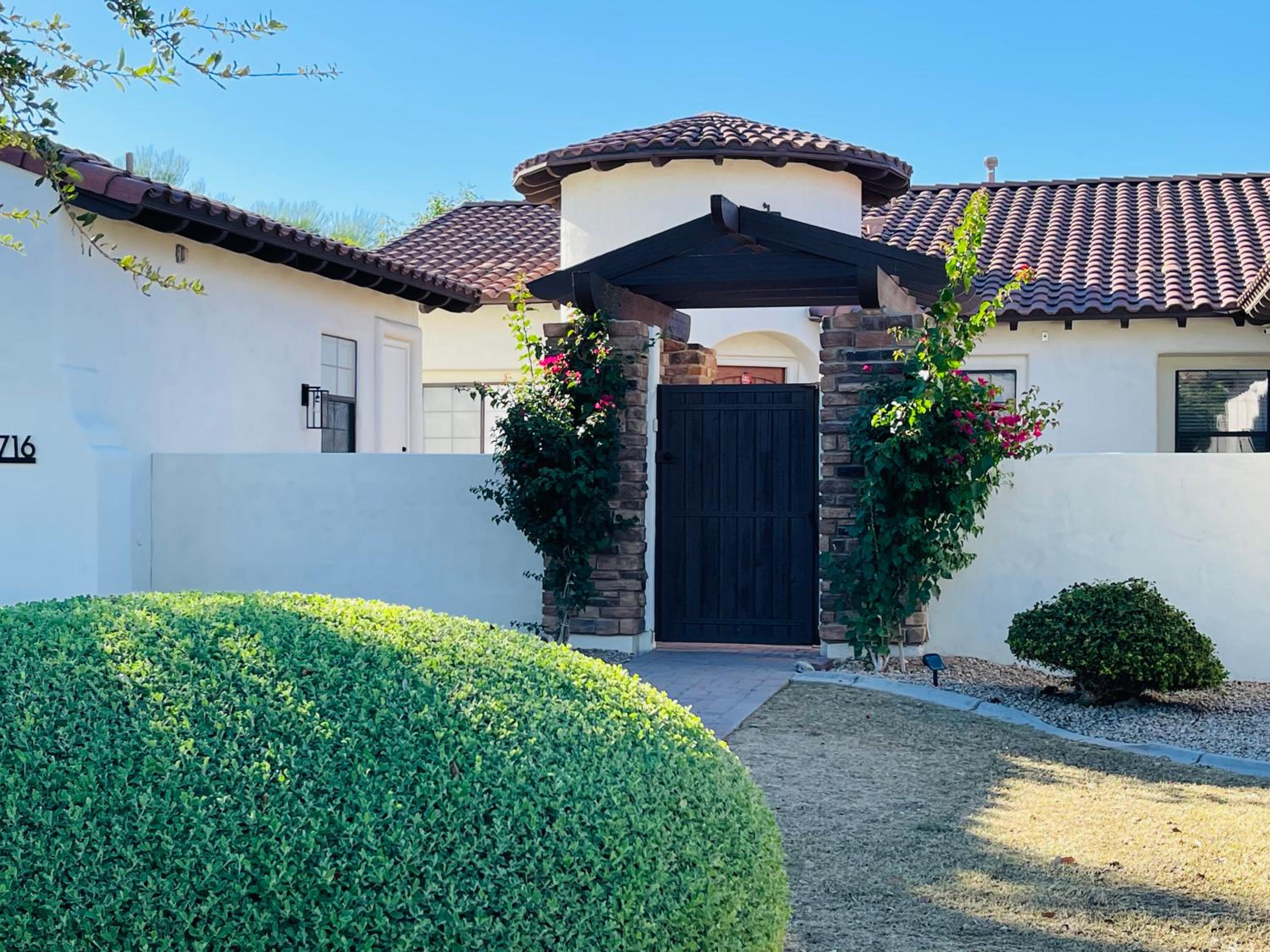 Beautiful Private Casita/Guesthouse w/ Kitchen, Access to Pool/Spa view 2