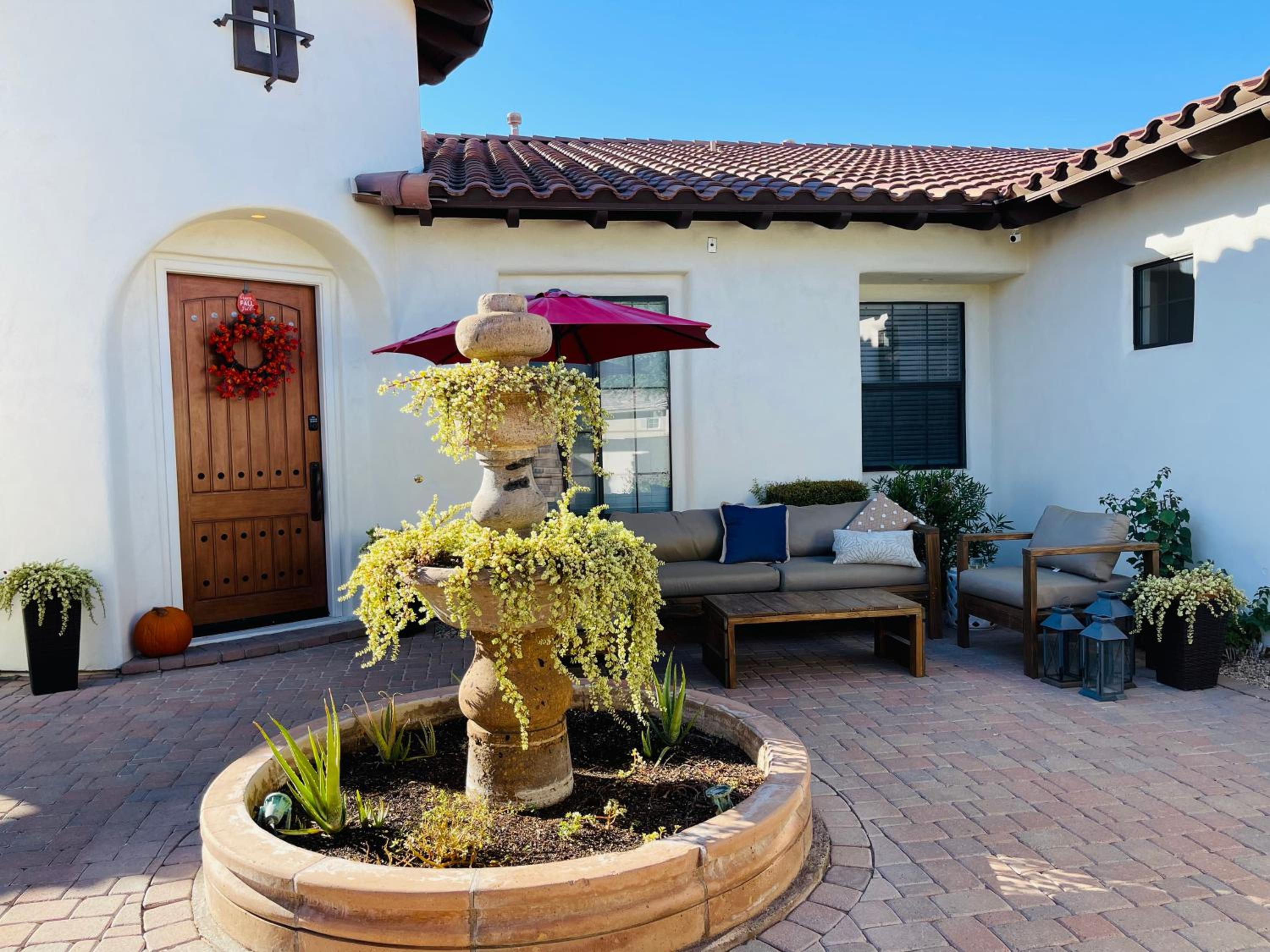 Beautiful Private Casita/Guesthouse w/ Kitchen, Access to Pool/Spa view 3