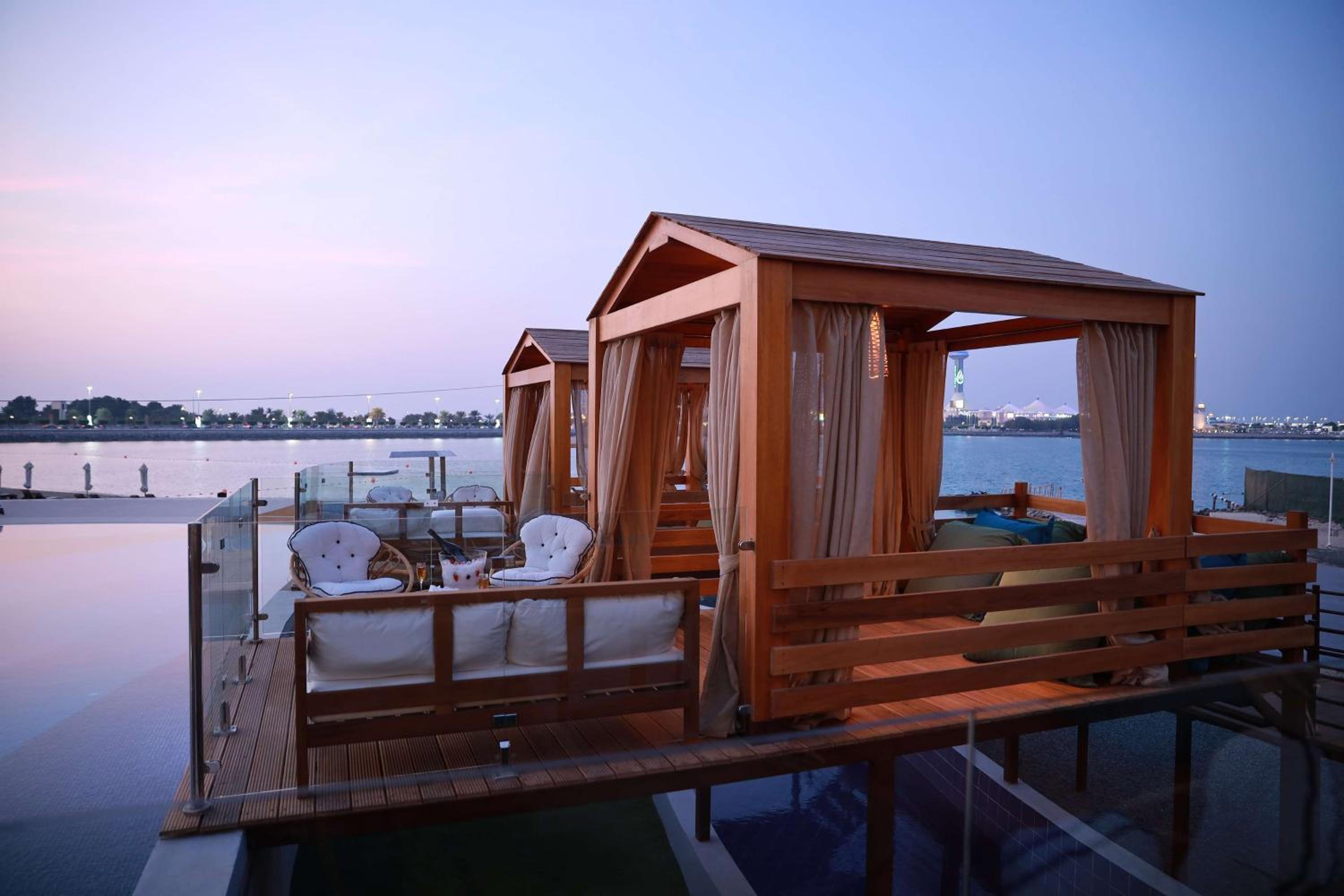 Radisson Blu Hotel & Resort, Abu Dhabi Corniche