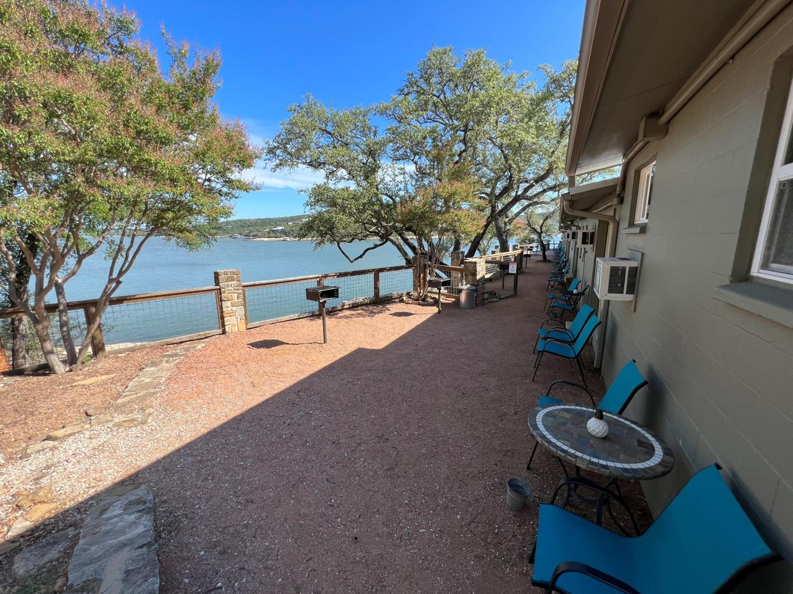 Painted Sky Inn - Property Image 21