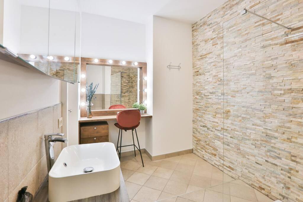 Easylife - Milano - Passarella 1 - Centro Storico