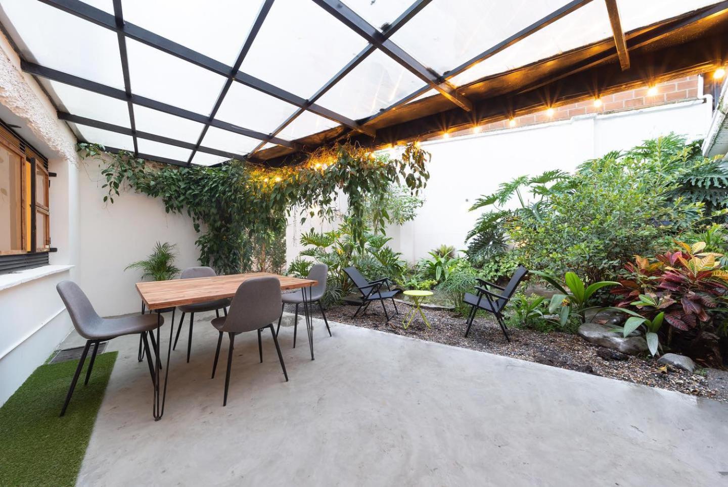 Casa Mosaiko Primer Parque Laureles view 5