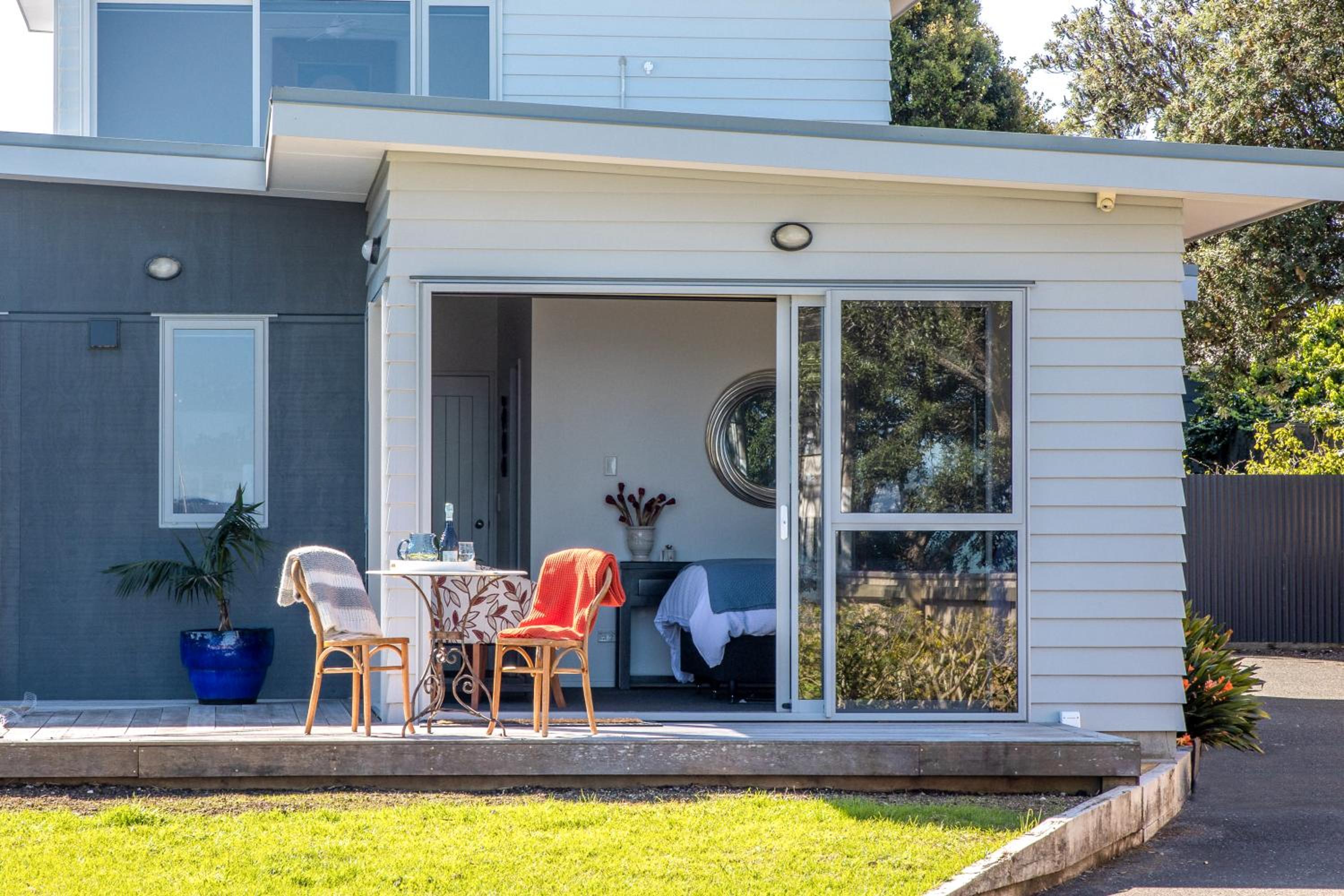 Seaside on Waiheke - Stay Waiheke