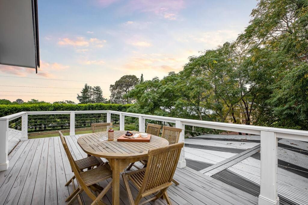 Kalinya Estate Platinum- Homestead, Lodge & Barn- up to 34 guests