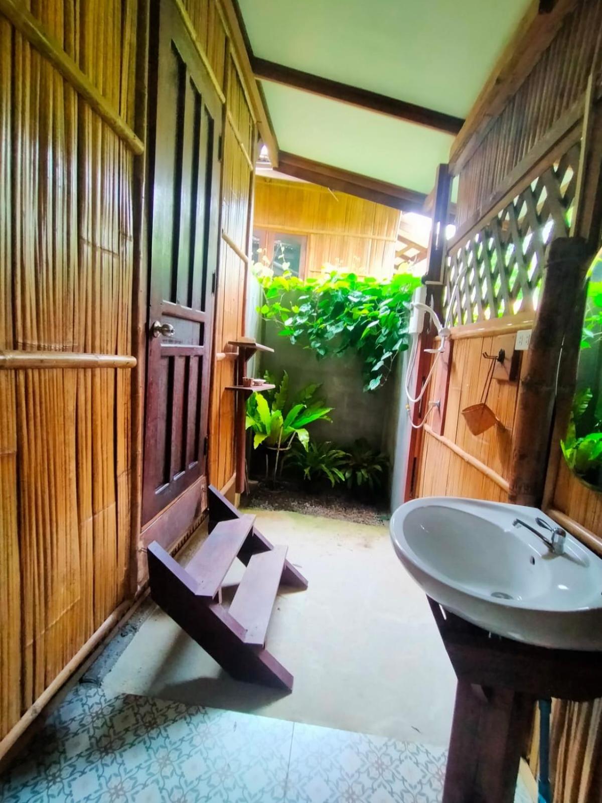 Phoxay Ngam Resort