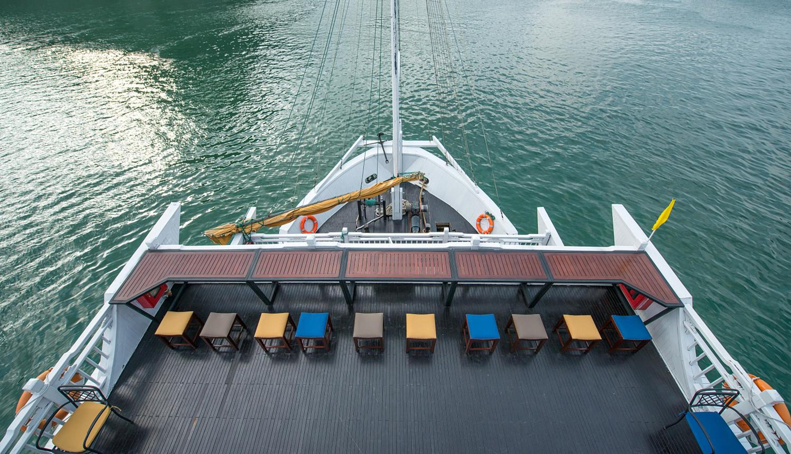 Paradise Sails Cruise