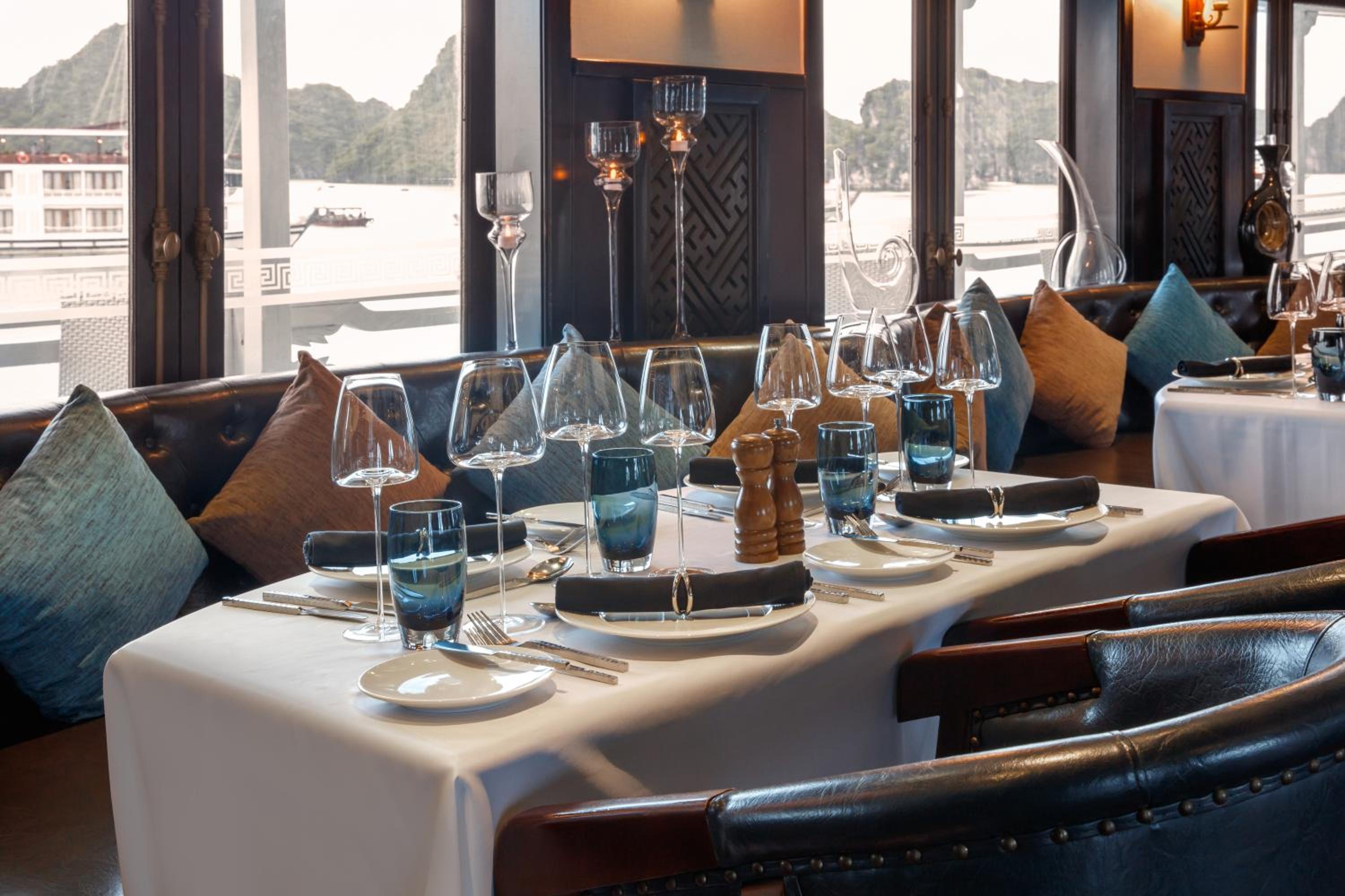 Paradise Sails Cruise