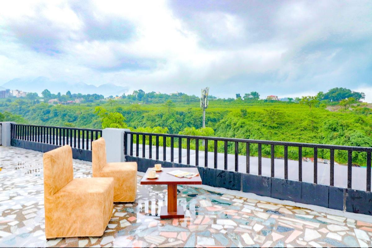 balcony