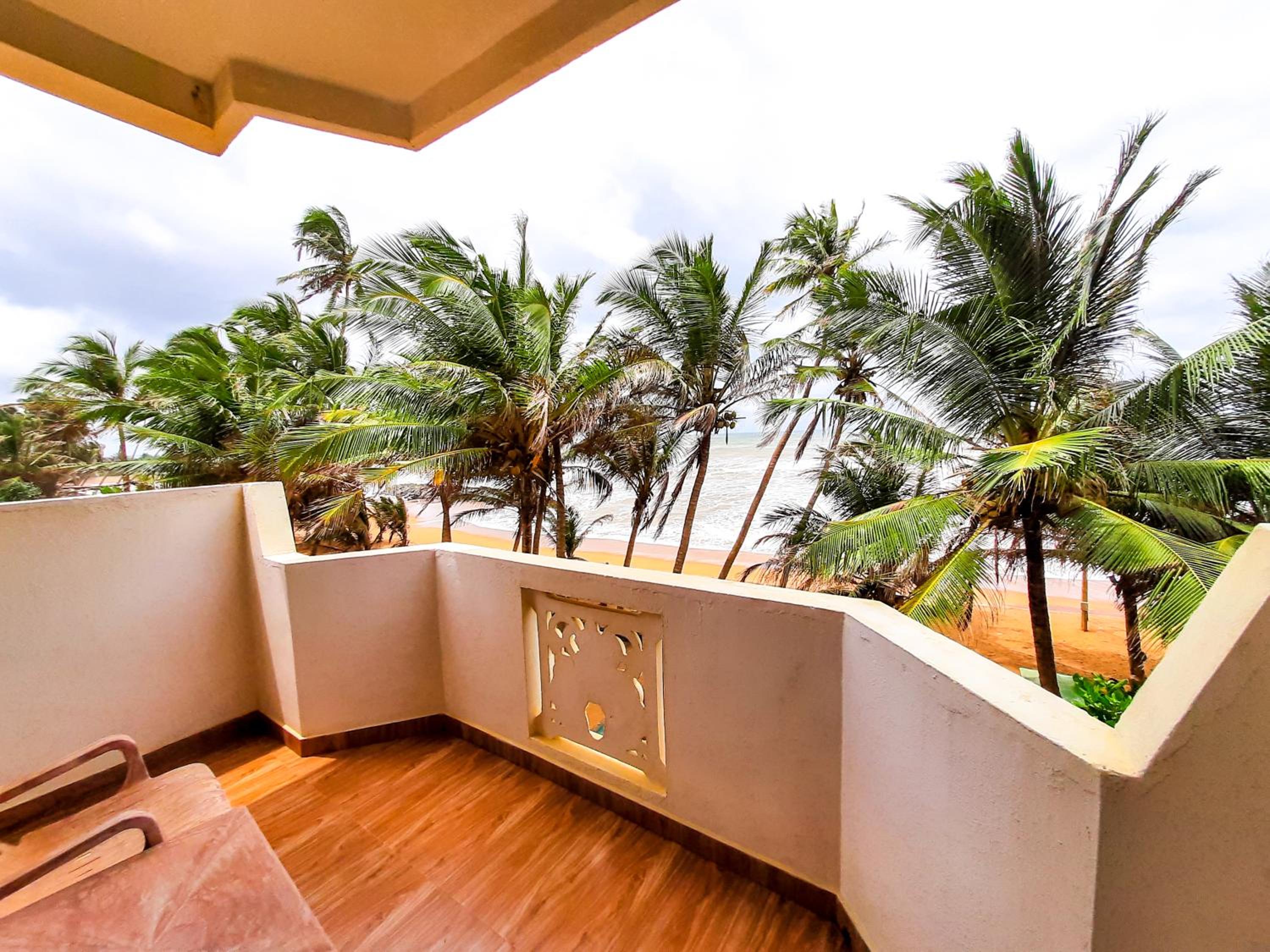 Hotel Coconut Bay view 2