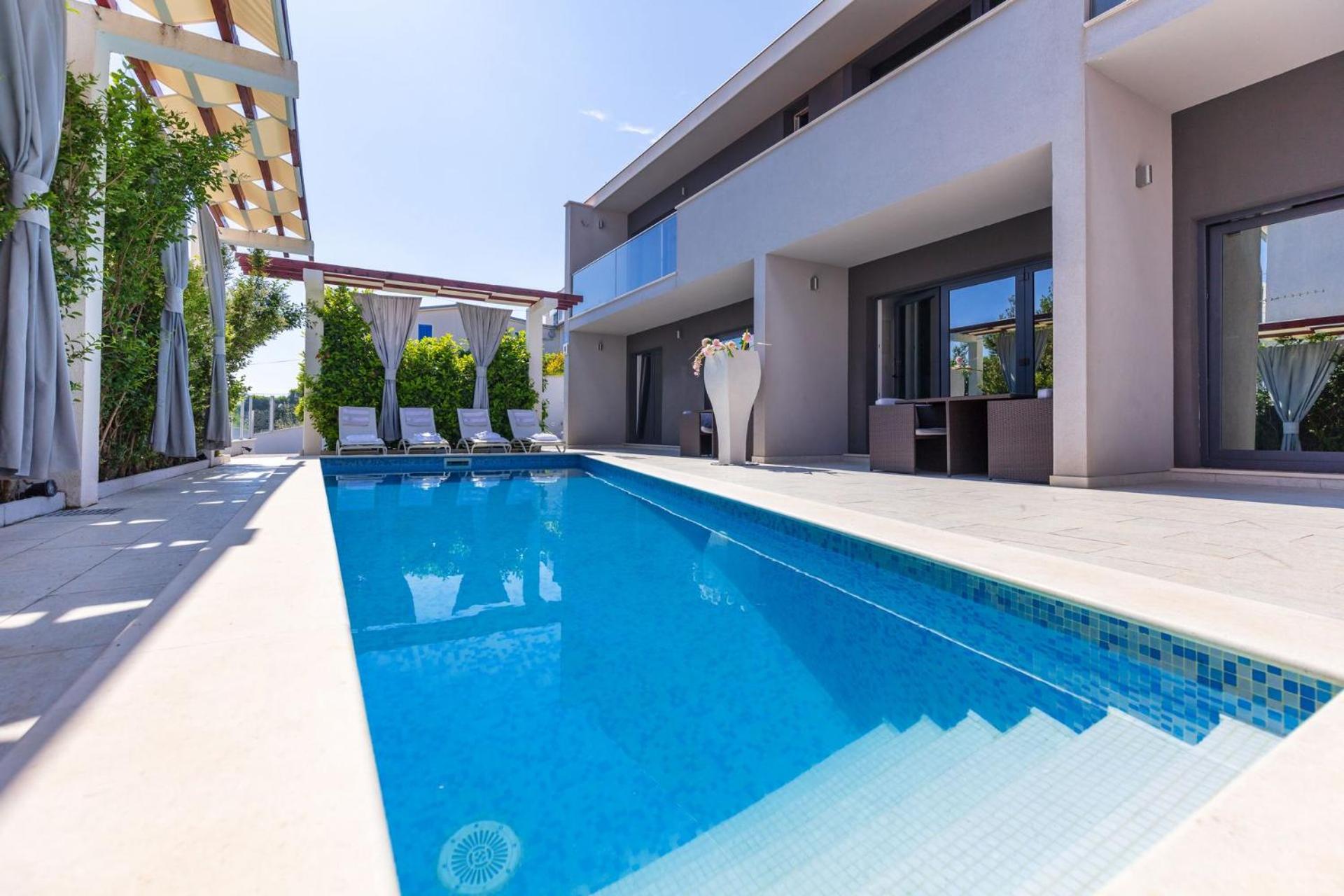 Villa Martinis, Rogoznica, private heated pool view 2