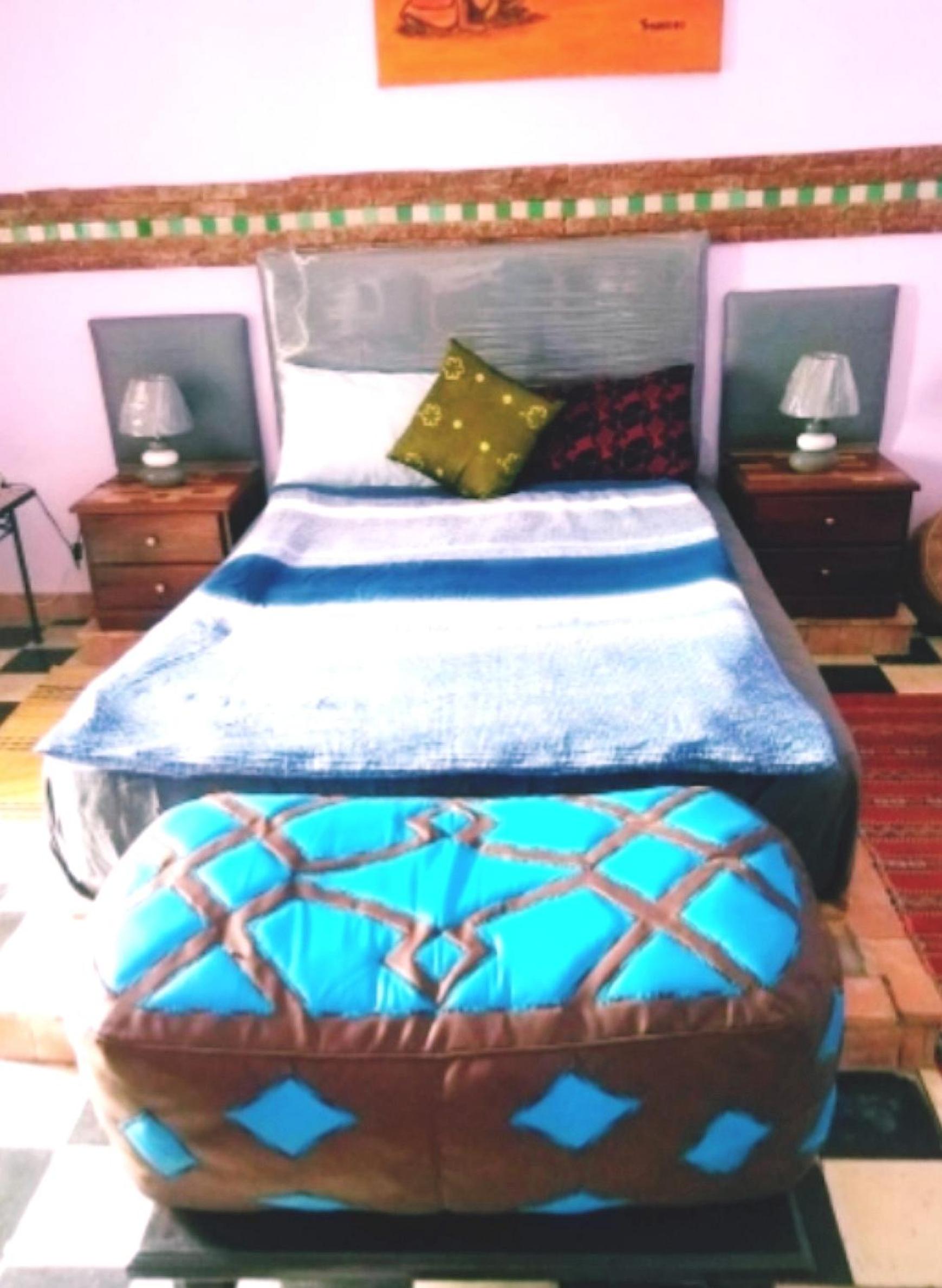 Dar Sam - Purple Room view 5