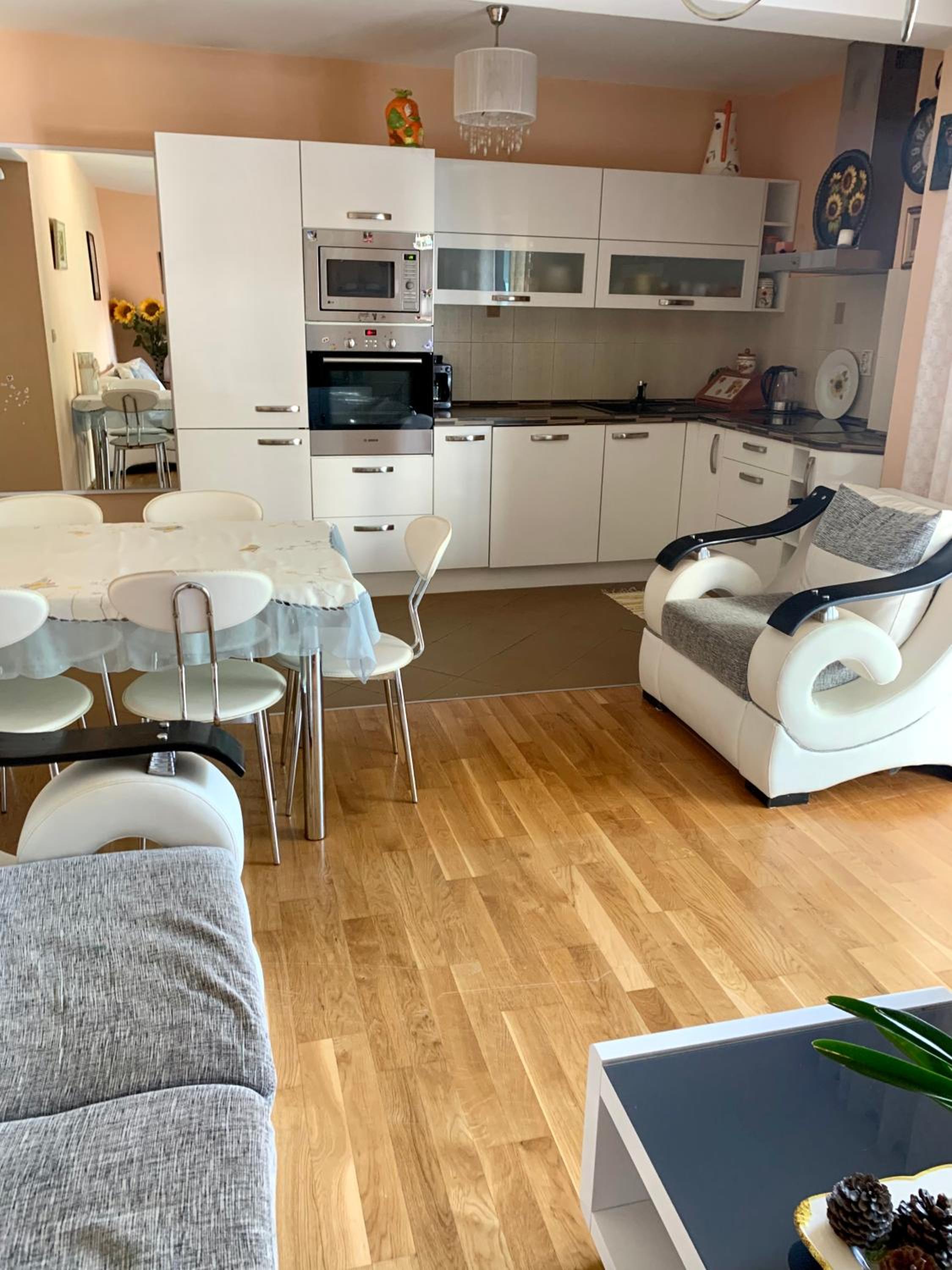 Sunny Apartment Petrovac view 5