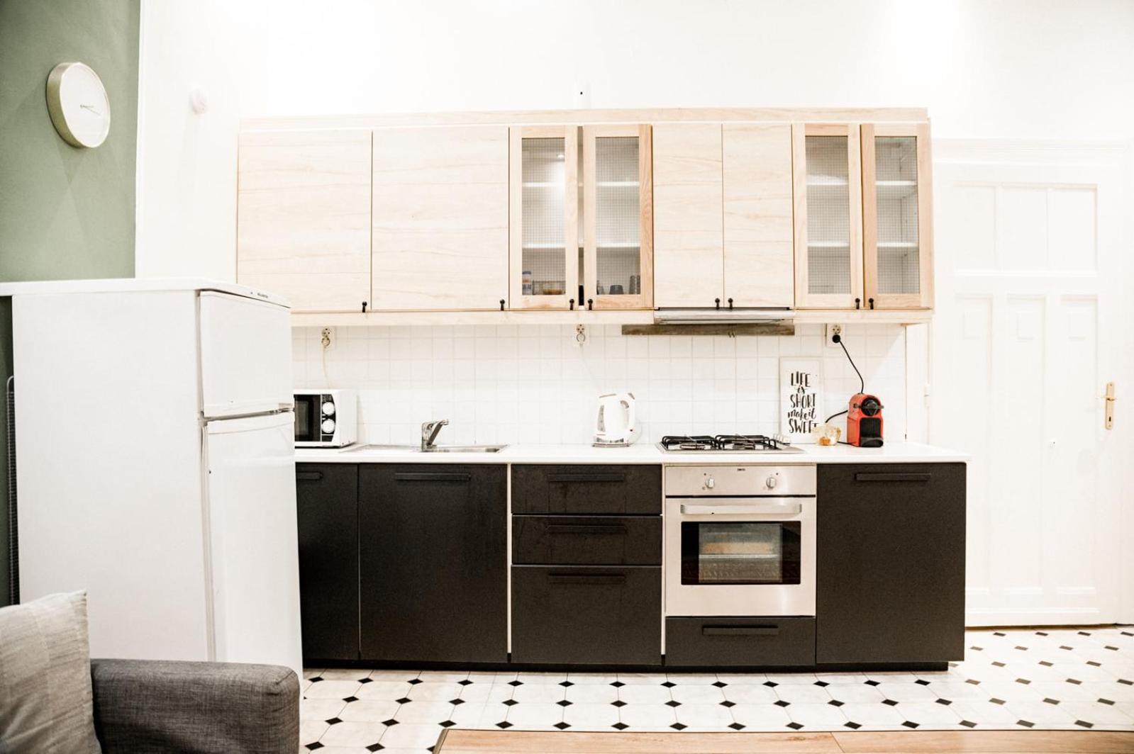Kazincy Suites - 1BR Apt & Stylish Studio view 5