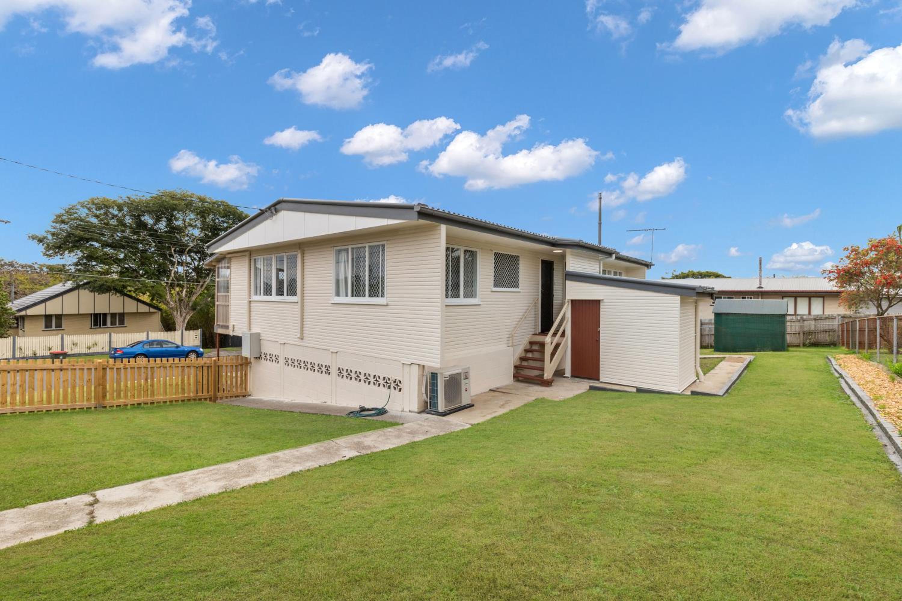 Brisbane Vacations - KozyGuru / Carindale / Immaculate 3 Beds Holiday Home QCA061 - Property Image 2
