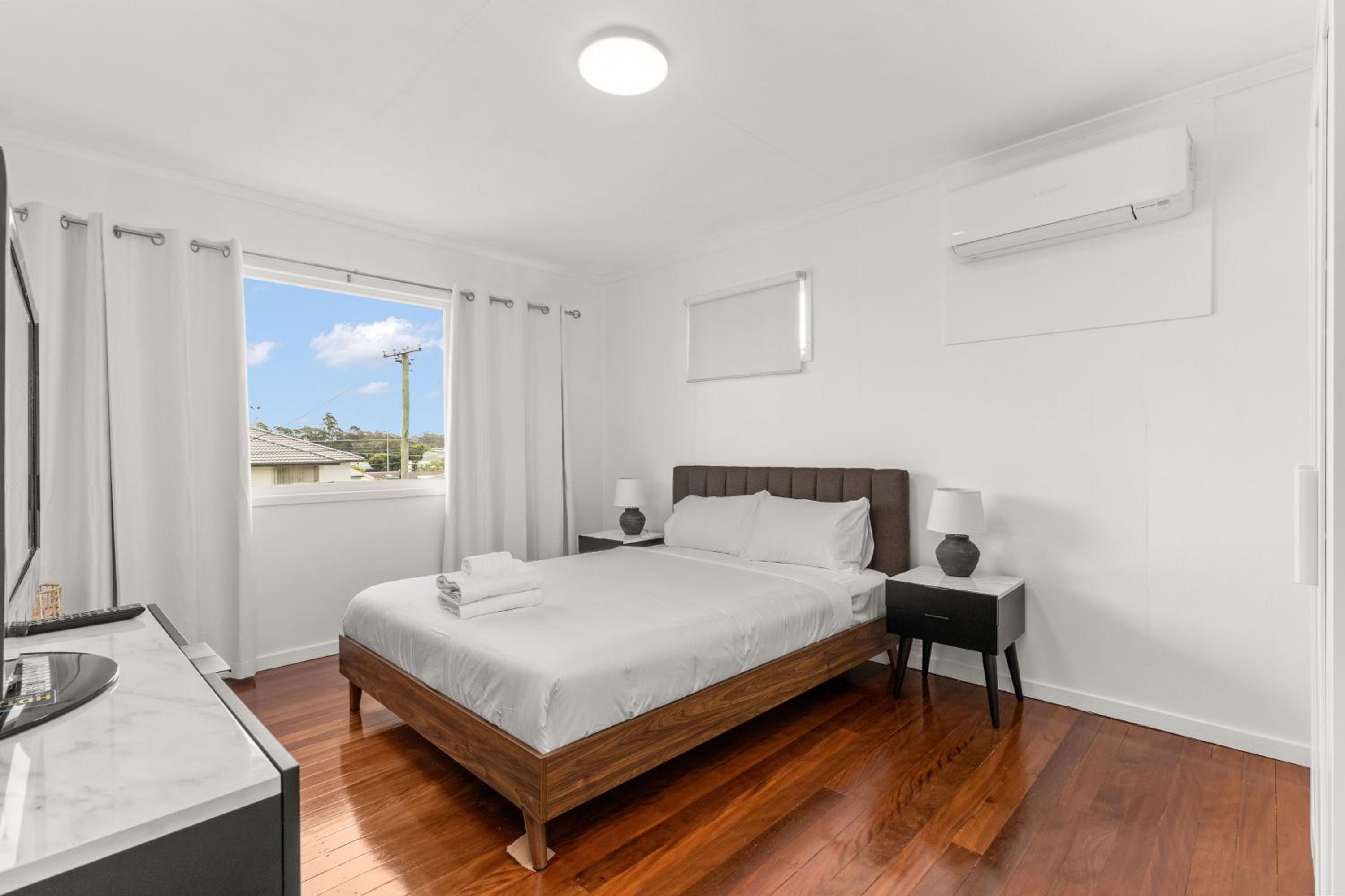 Brisbane Vacations - KozyGuru / Carindale / Immaculate 3 Beds Holiday Home QCA061 - Property Image 3