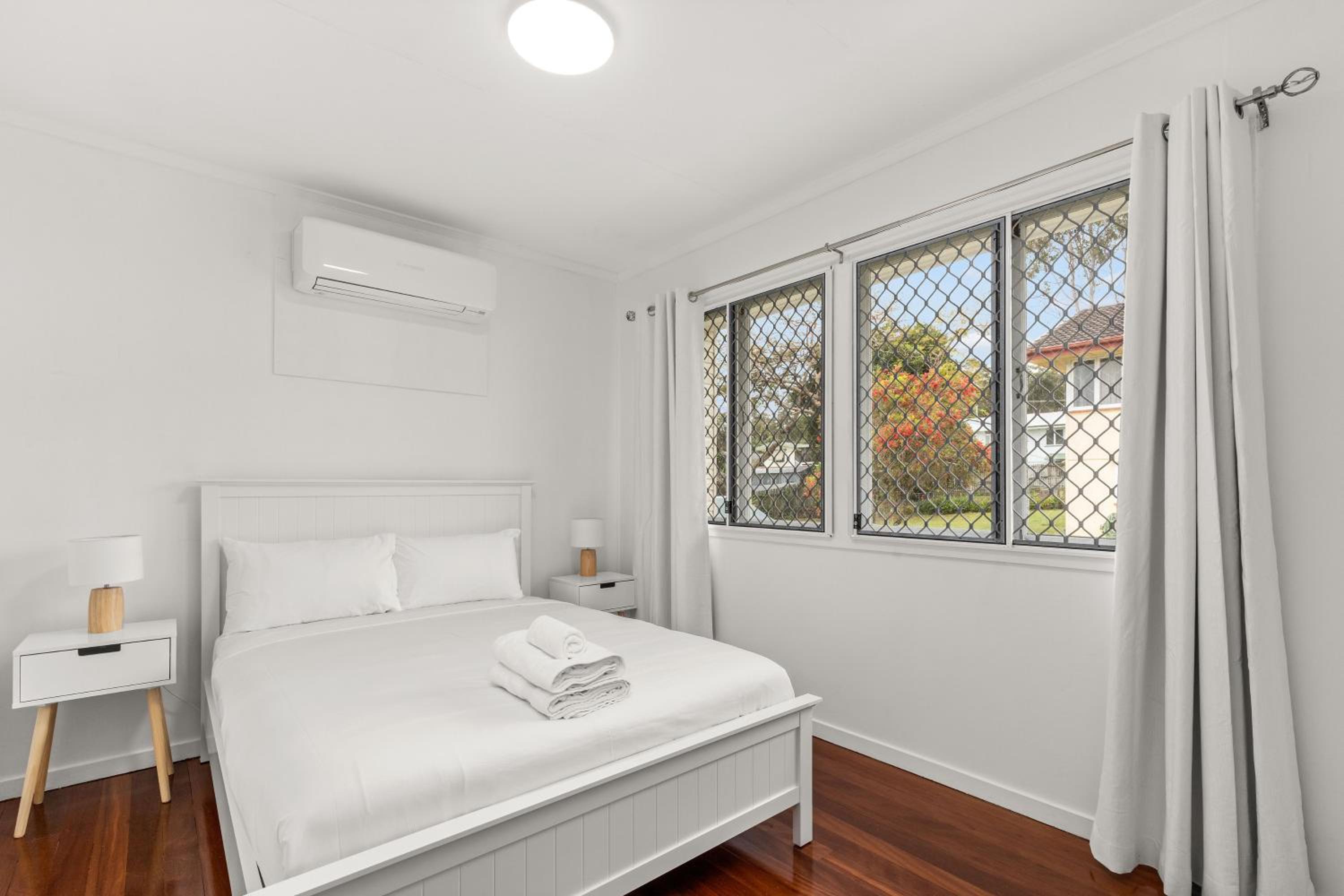 Brisbane Vacations - KozyGuru / Carindale / Immaculate 3 Beds Holiday Home QCA061 - Property Image 10