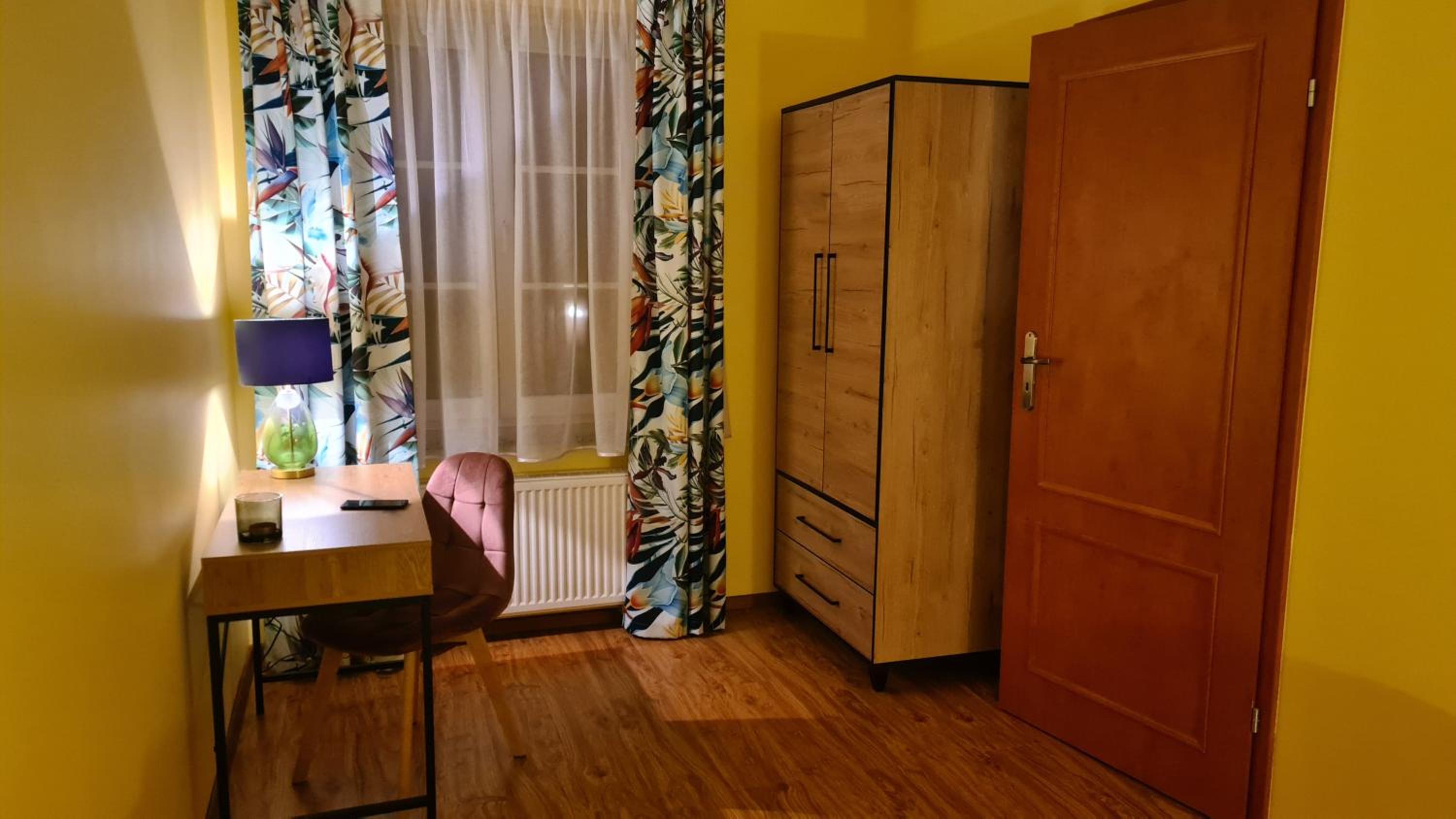 Photo 6