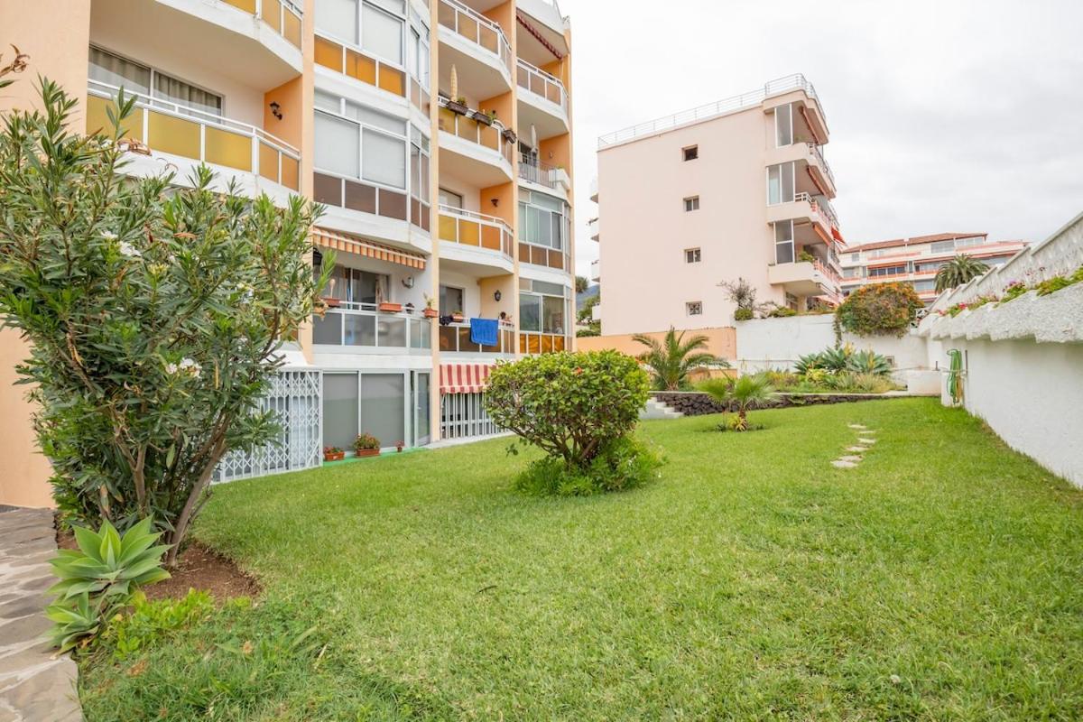 Salamander Vacational Home with balcony and fantastic views