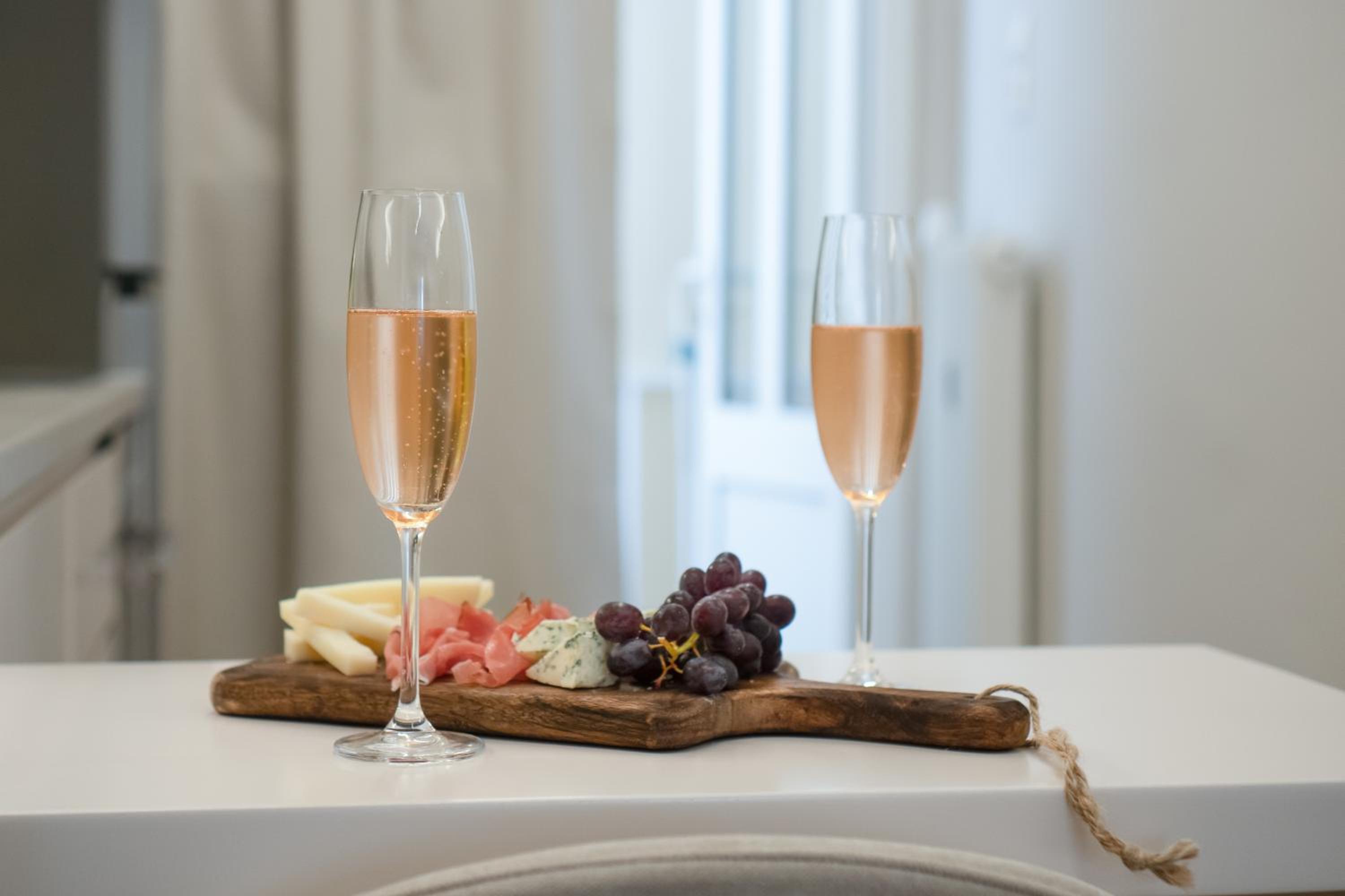 Elegant Suite - Piraeus en Piraeus — dining