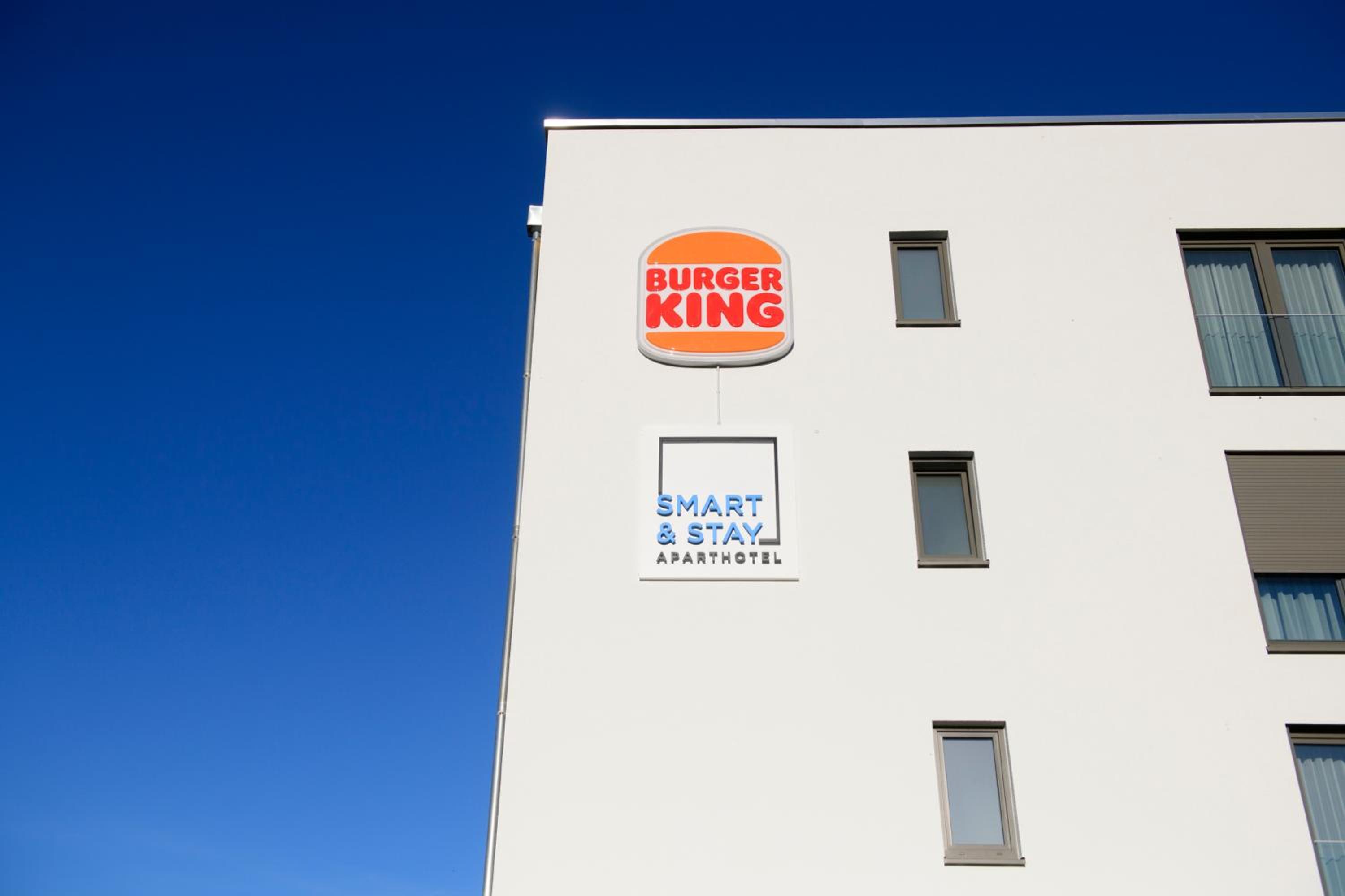 Smart Stay Aparthotel Saarbrucken Sud - Self-Check-In - Free Parking - Property Image 47