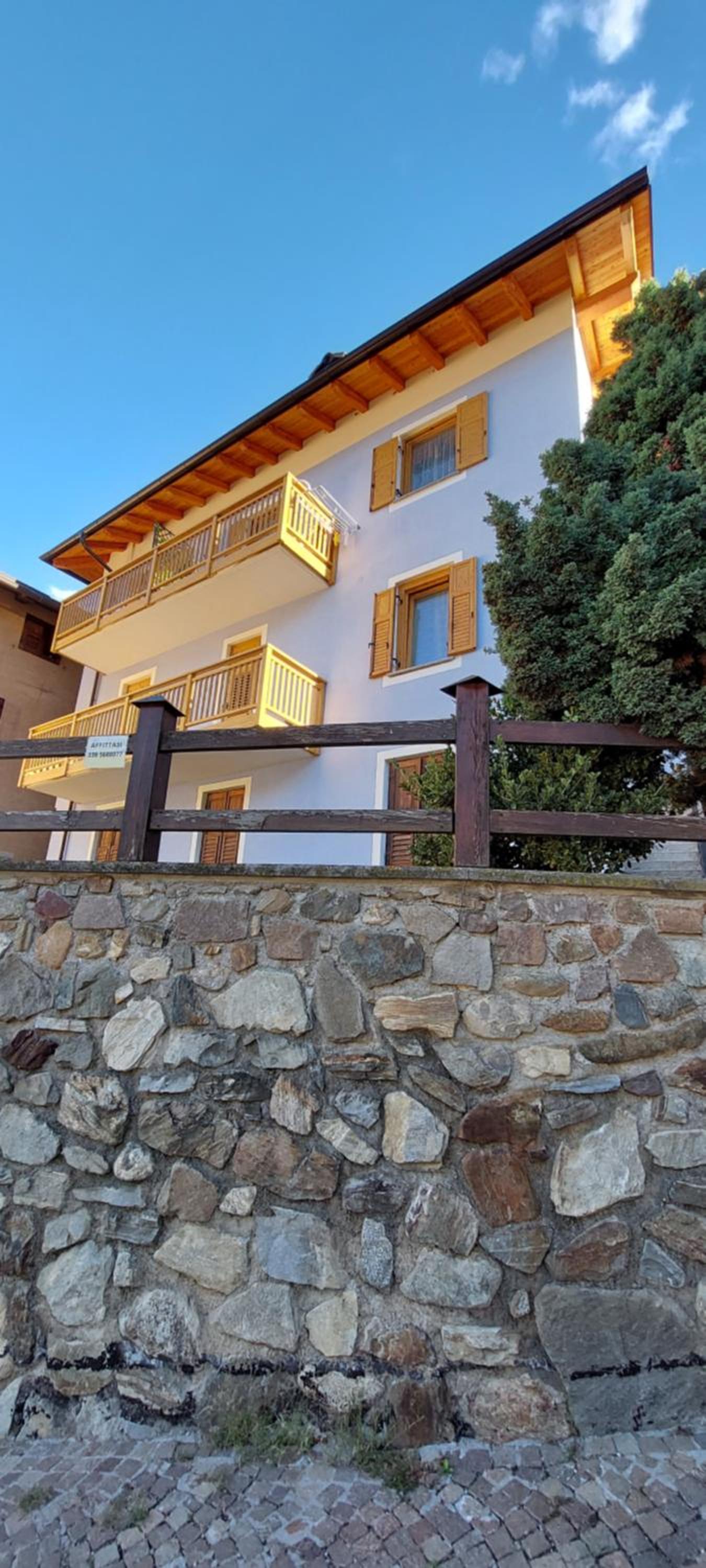 Appartamenti Sasso Rosso view 3