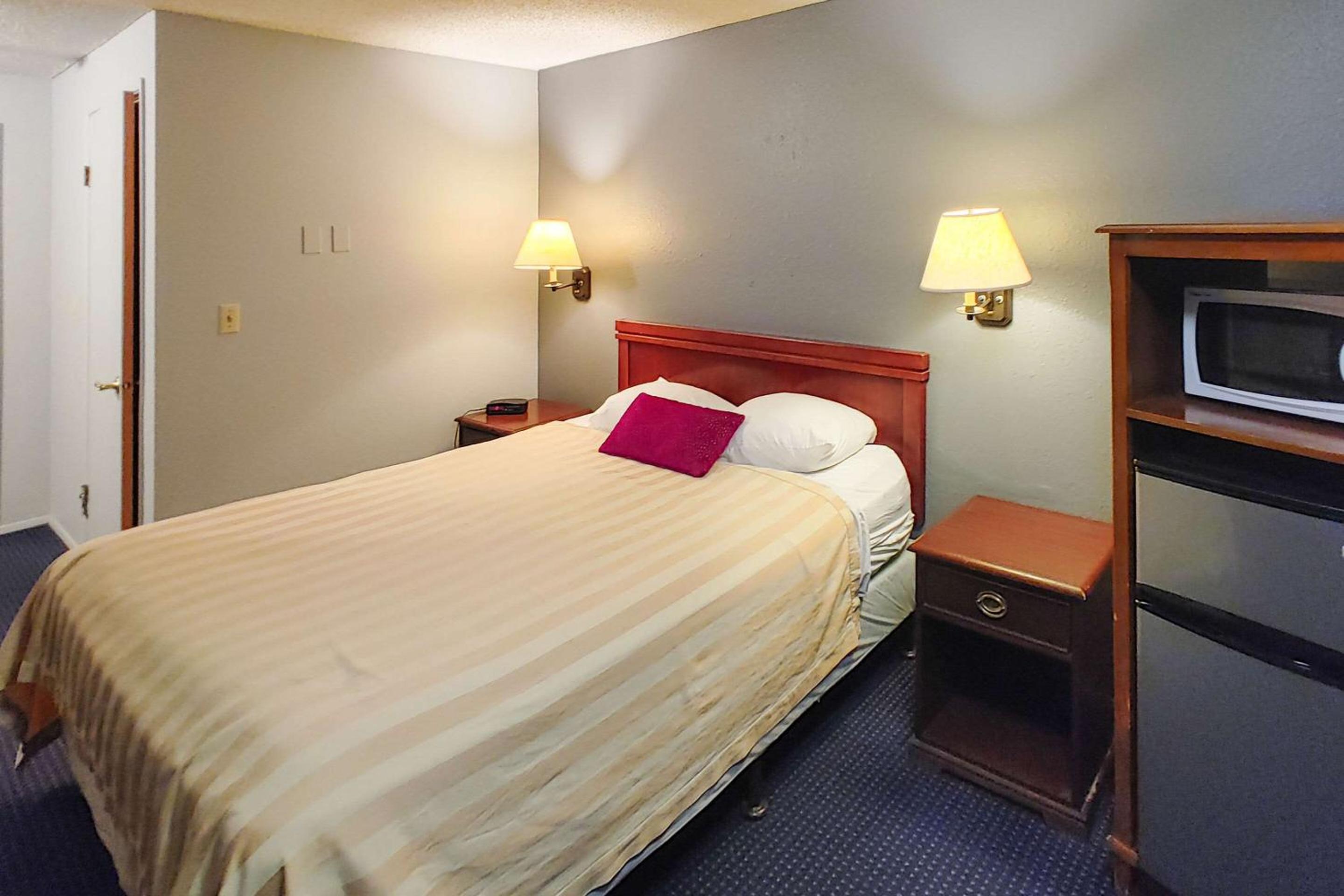 Rodeway Inn Seattle Airport — photo 12
