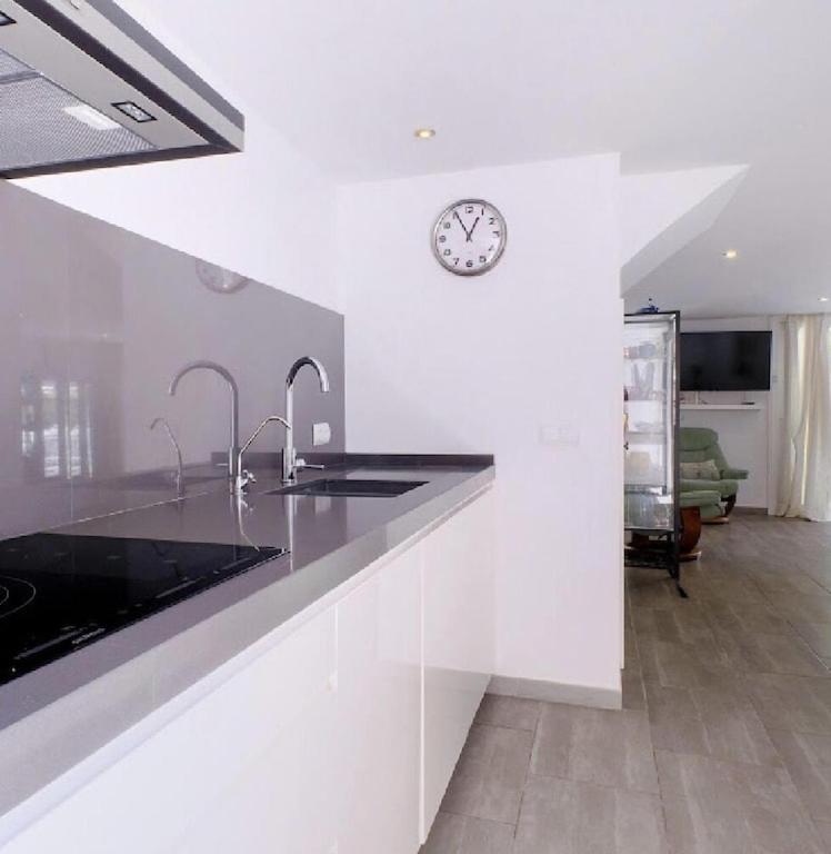 Stylish Beach House in La Cala de Mijas 5 star location few steps from Butibamba Beach view 5